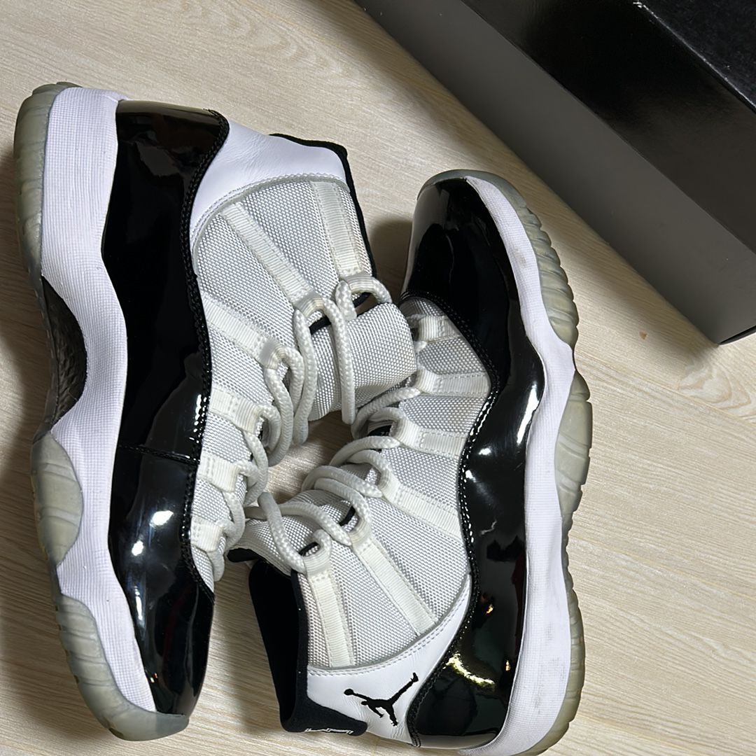 Nike Air Jordan 11 Retro "Concord" (2018)