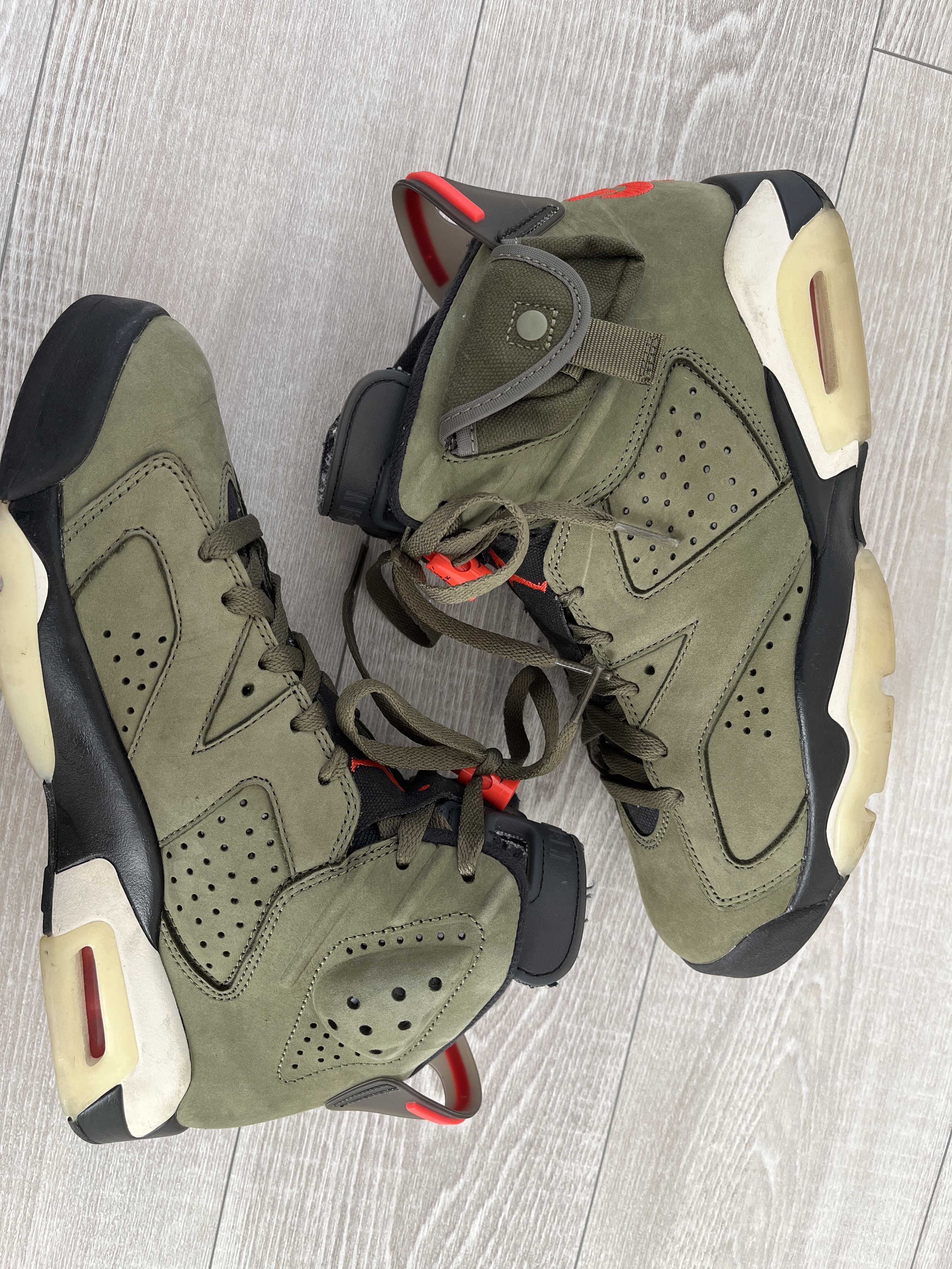 Travis Scott × Nike Air Jordan 6 Retro "Medium Olive"