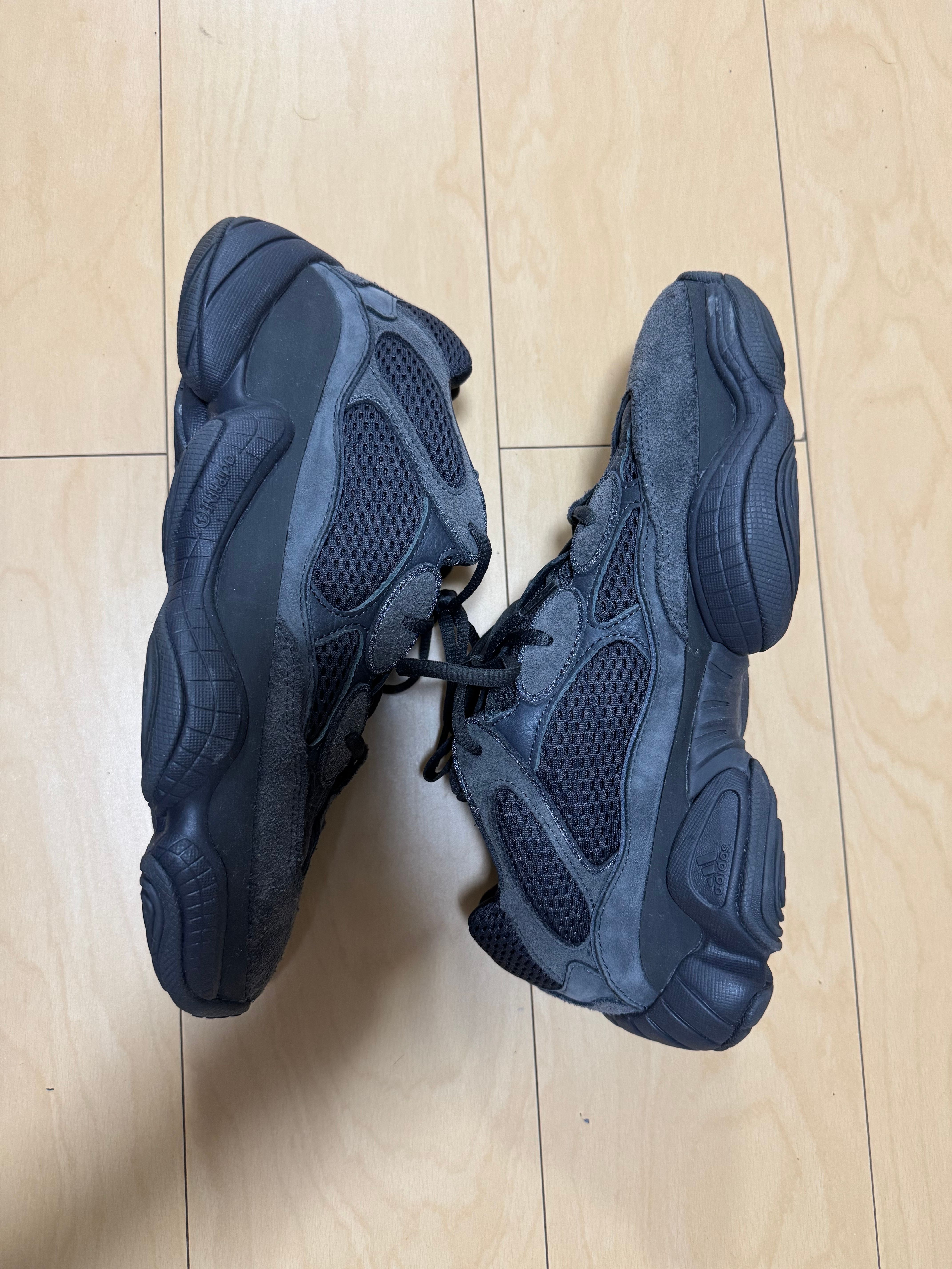 adidas YEEZY 500 "Utility Black"