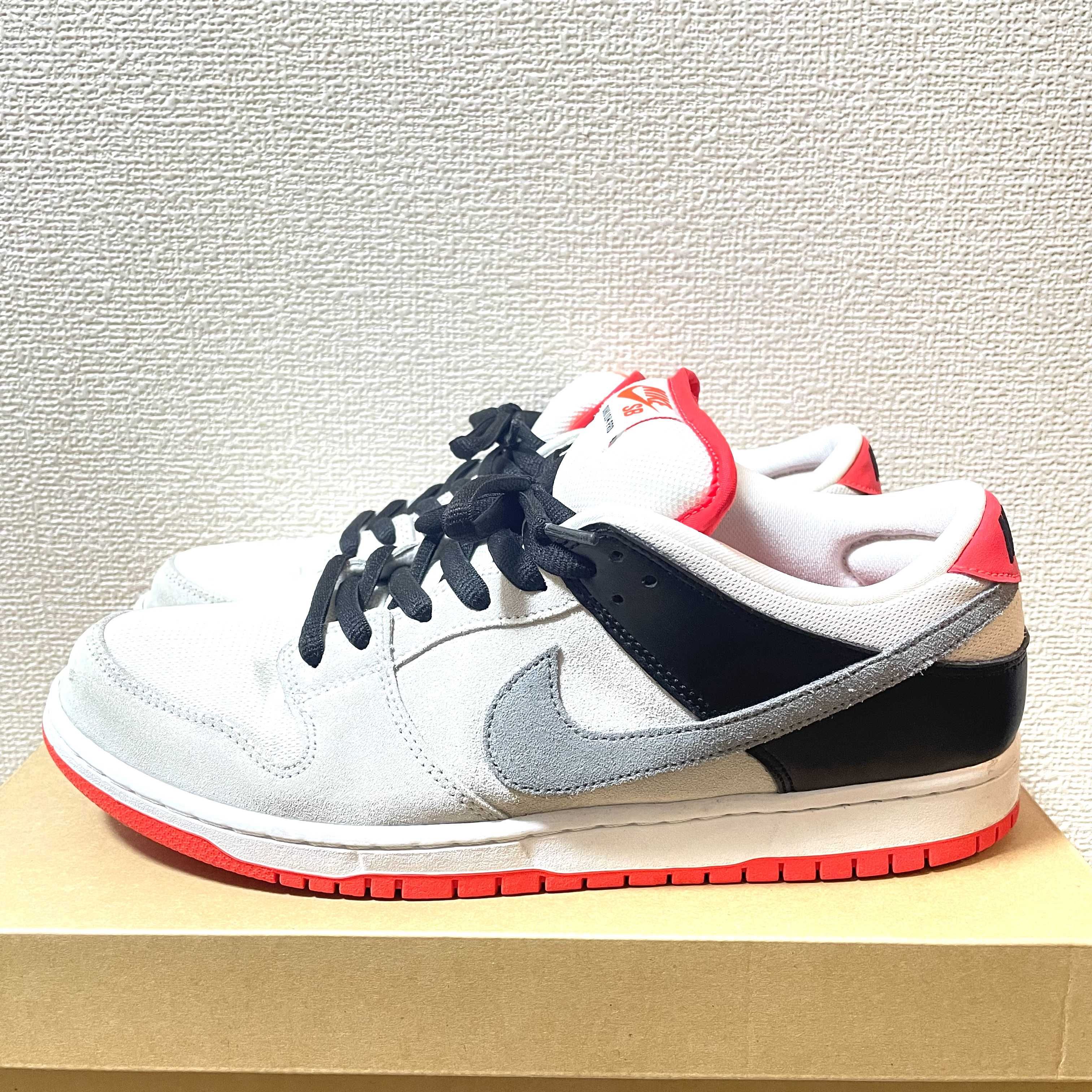 Nike SB Dunk Low "Infrared"