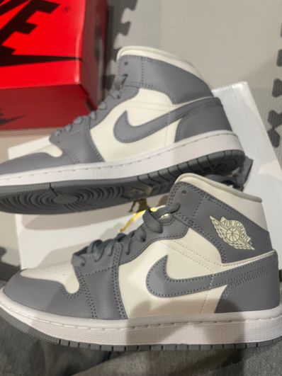 Nike Women's Air Jordan 1 Mid "Grey/Sail"