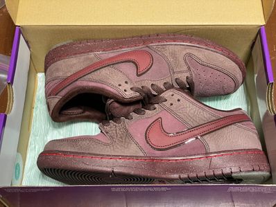 Nike SB Dunk Low PRM City of Love "Burgundy"