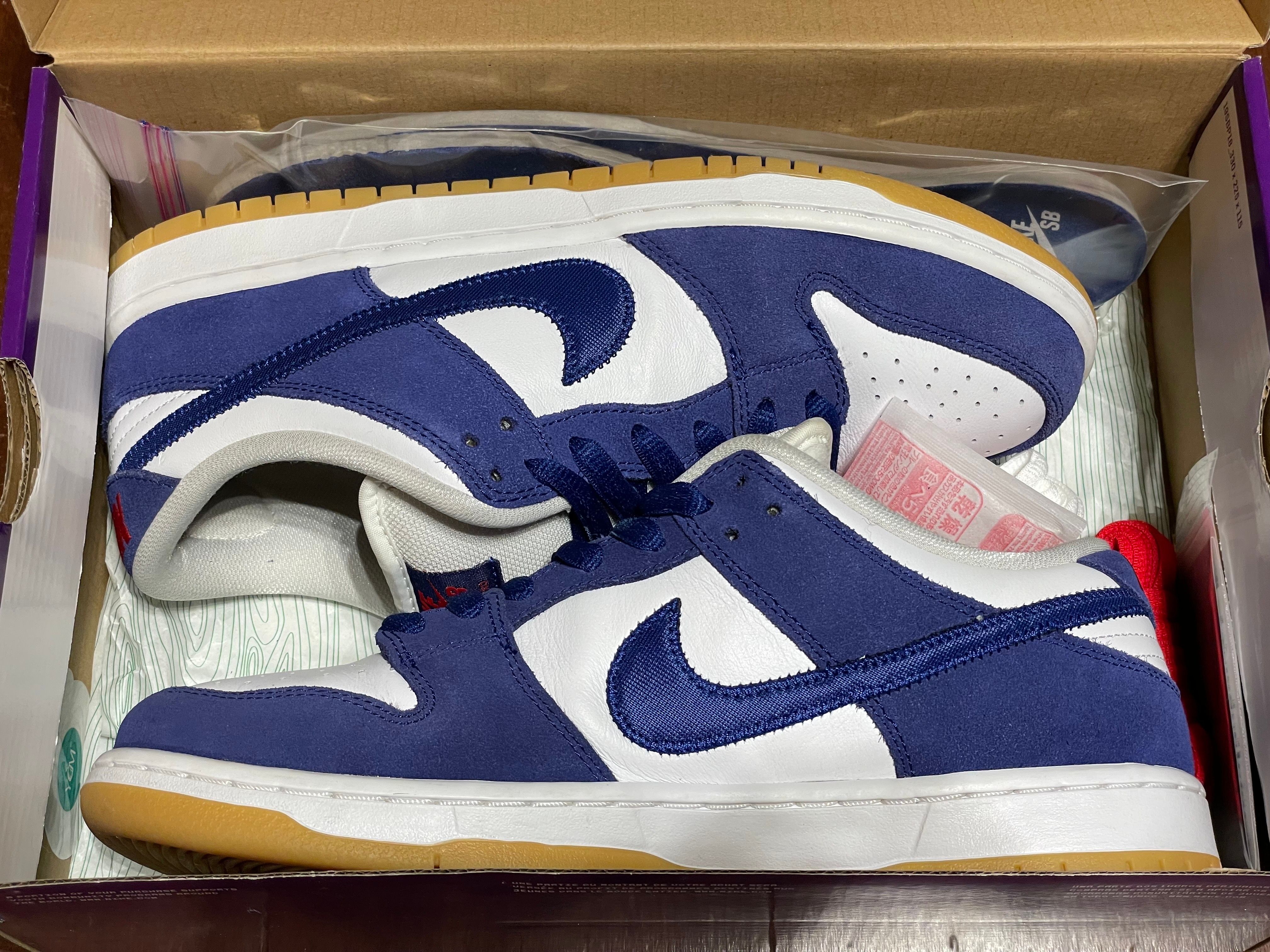 Nike SB Dunk Low "Los Angeles Dodgers/Deep Royal Blue"