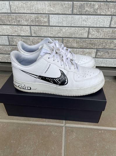 Nike Air Force 1 Low LV8 Utility "Black Sketch"