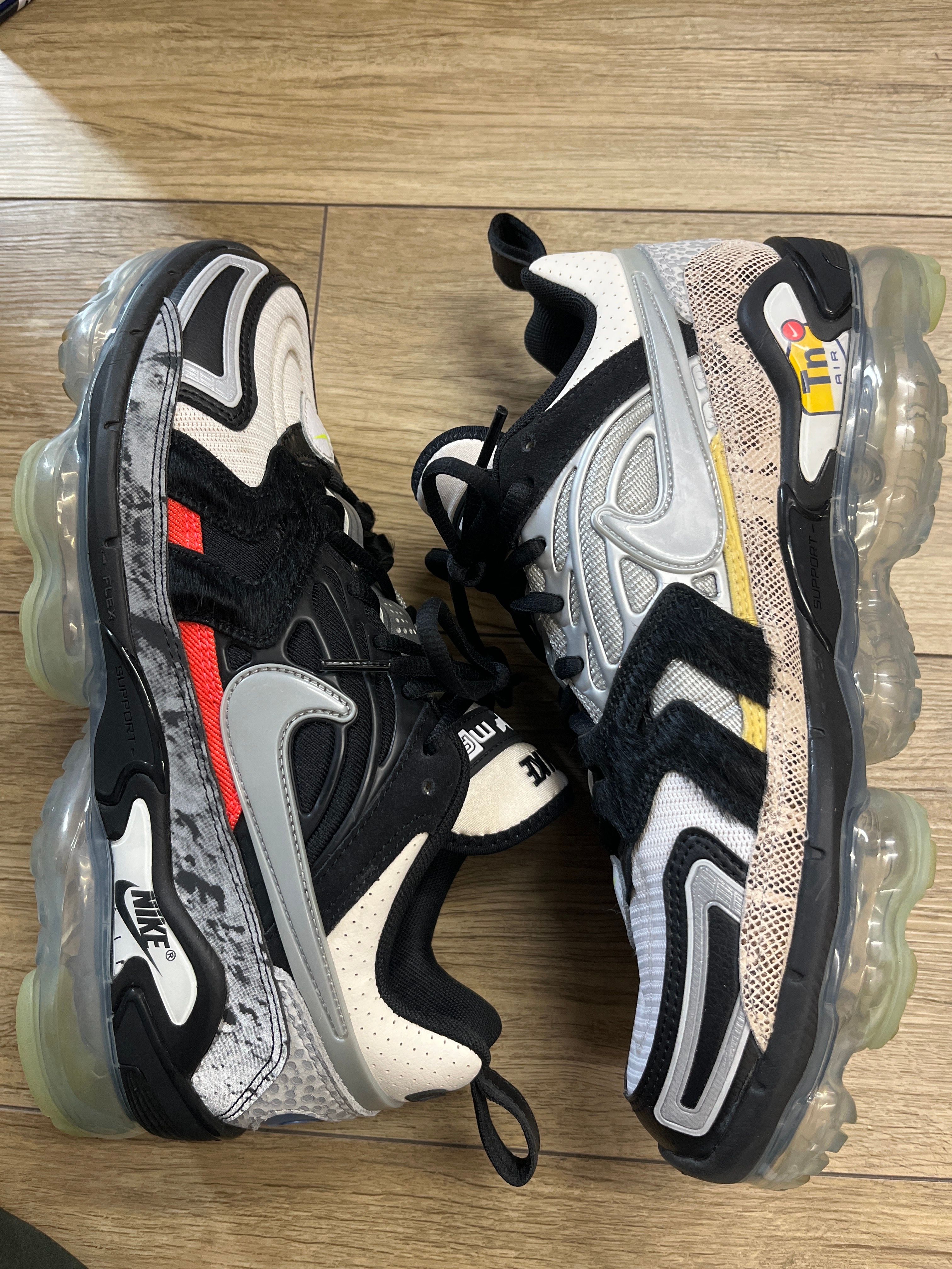 Nike Air Vapormax EVO "What The"