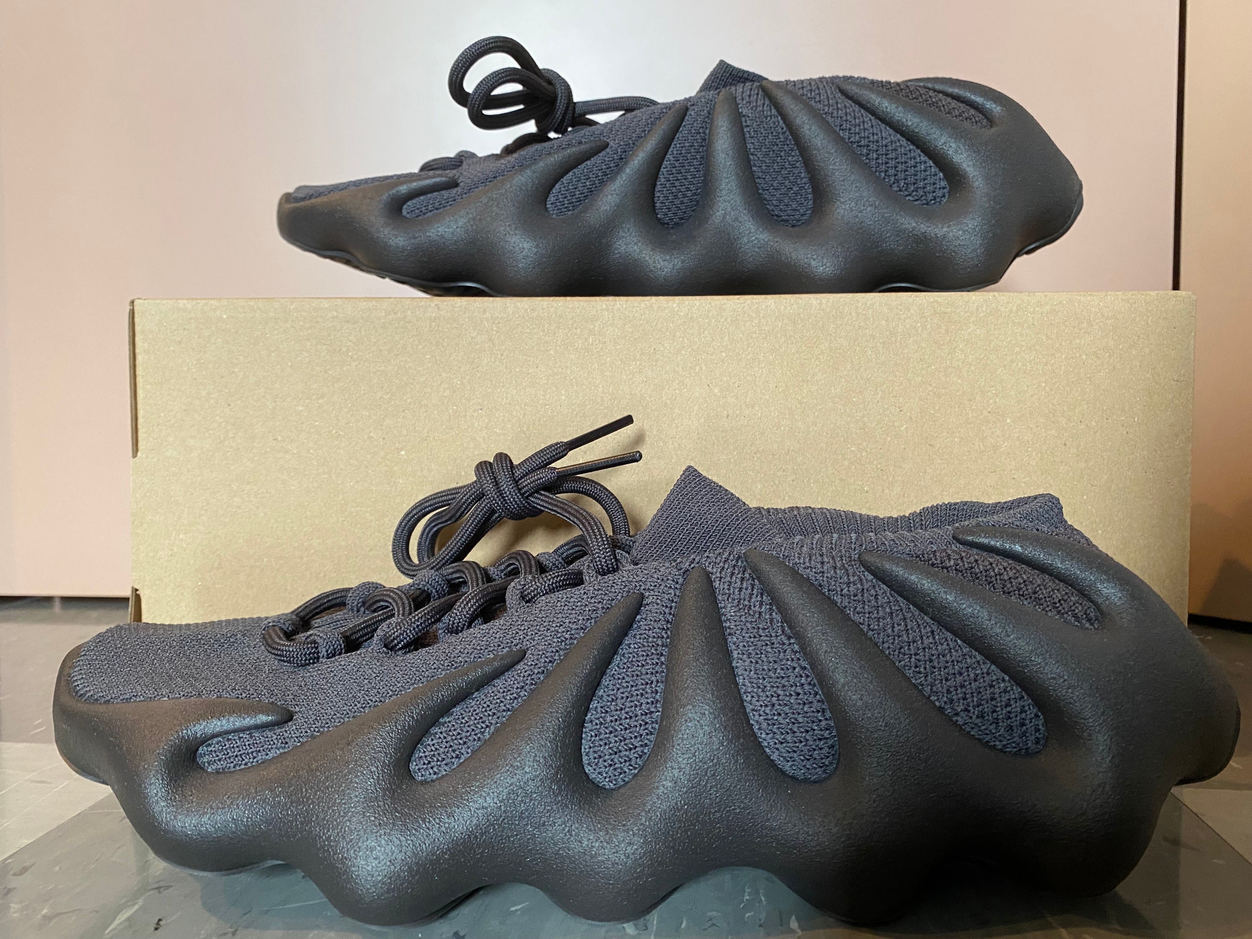 adidas YEEZY 450 "Utility Black"