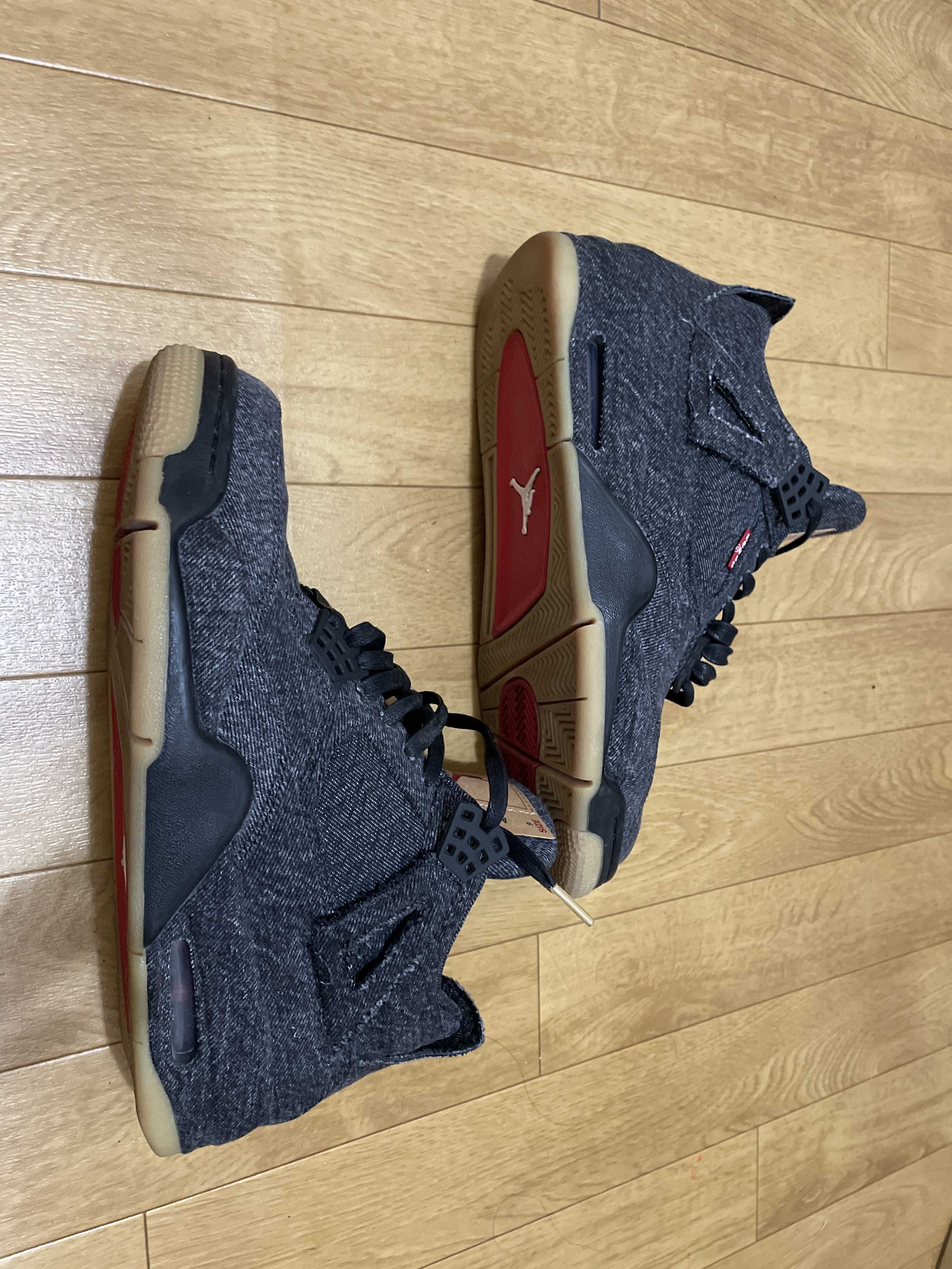 Nike × Levi's Air Jordan 4 "Black Denim" (Tag: LEVIS®)
