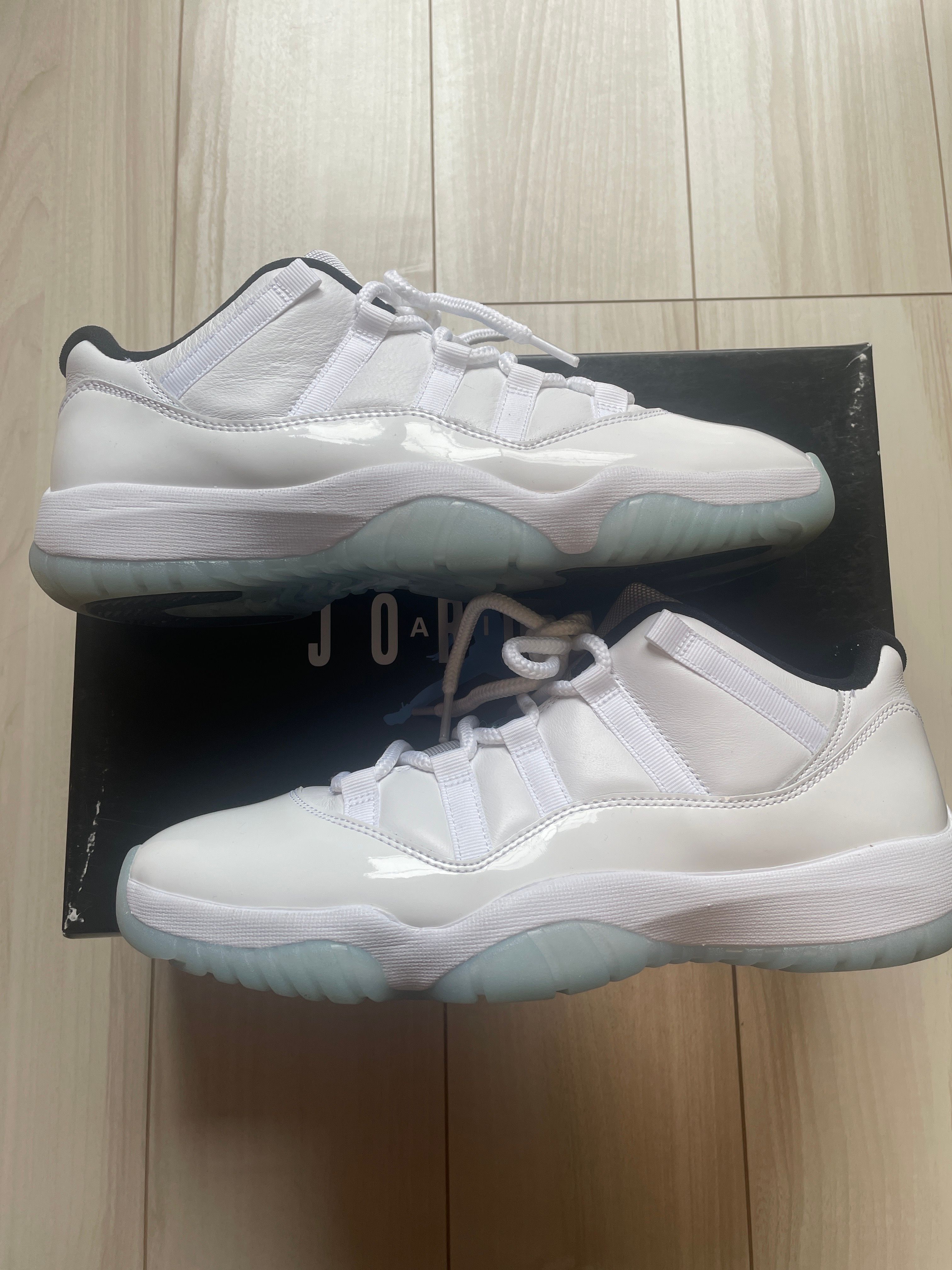 Nike Air Jordan 11 Low "Legend Blue"