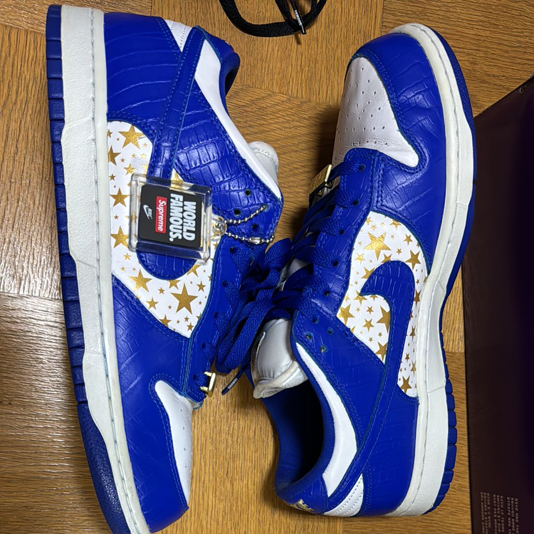 Supreme × Nike SB Dunk Low OG QS Gold Stars "White/Hyper Blue"