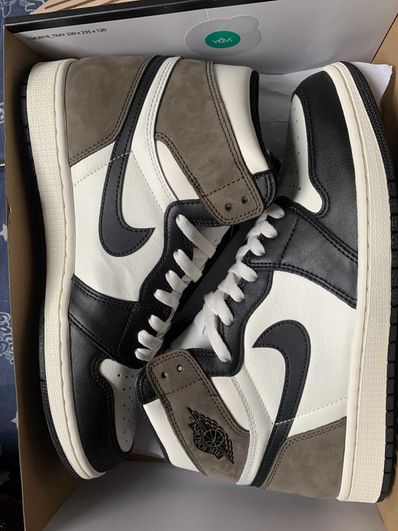Nike Air Jordan 1 High OG "Sail/Dark Mocha/Black"