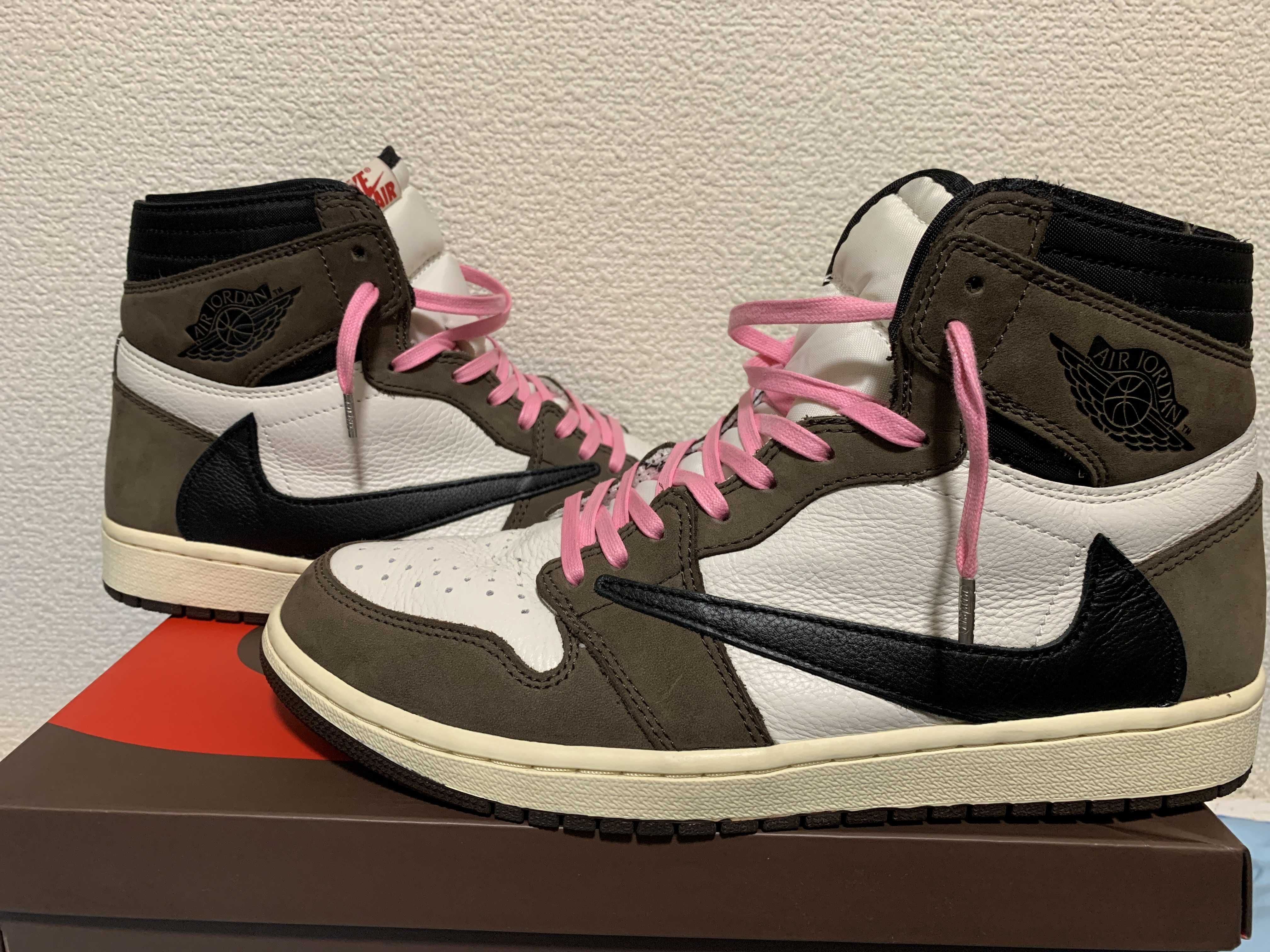 Travis Scott × Nike Air Jordan 1 Retro High OG TS SP "Sail/Dark Mocha"