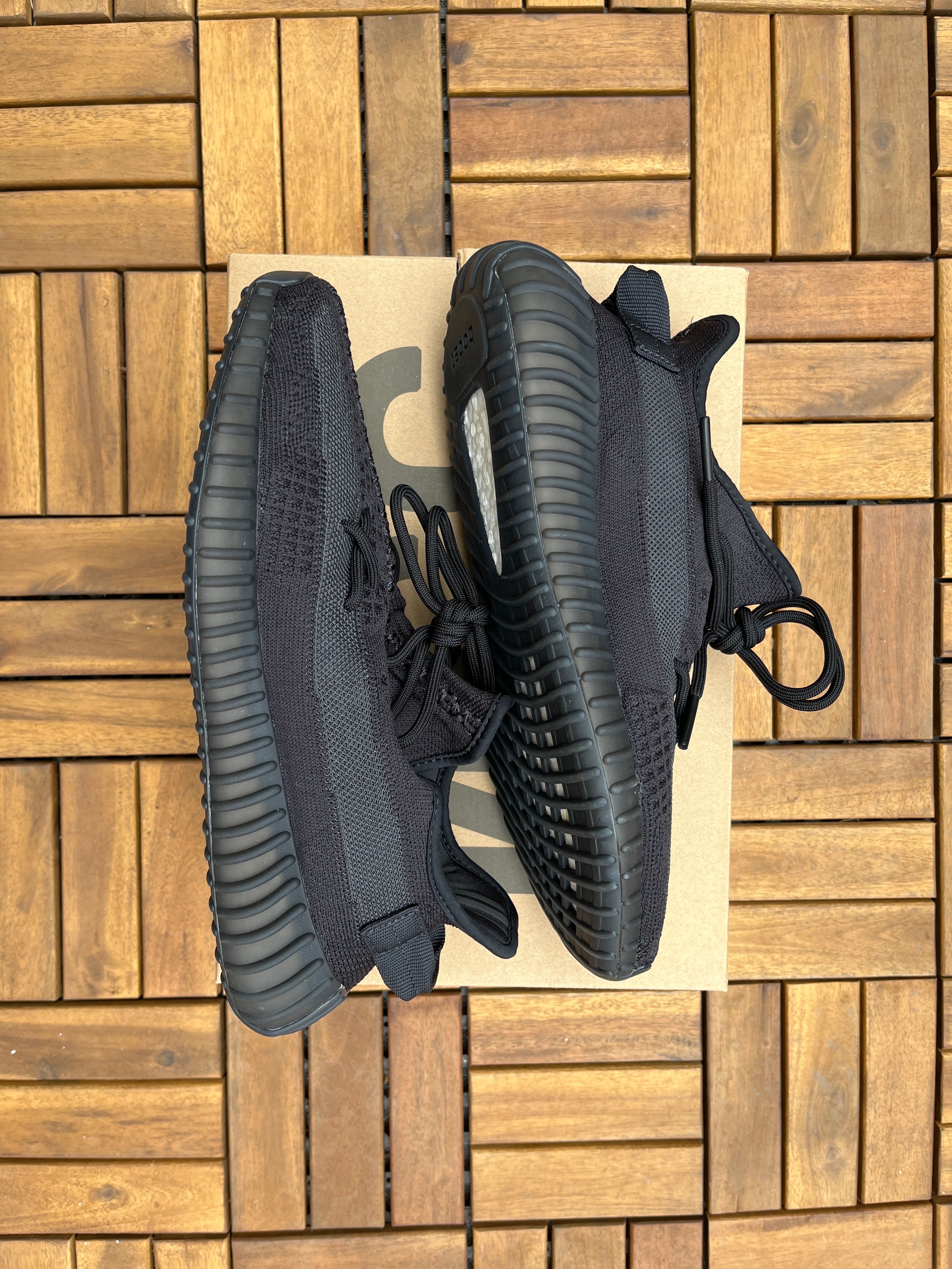 adidas YEEZY Boost 350V2 "Onyx"