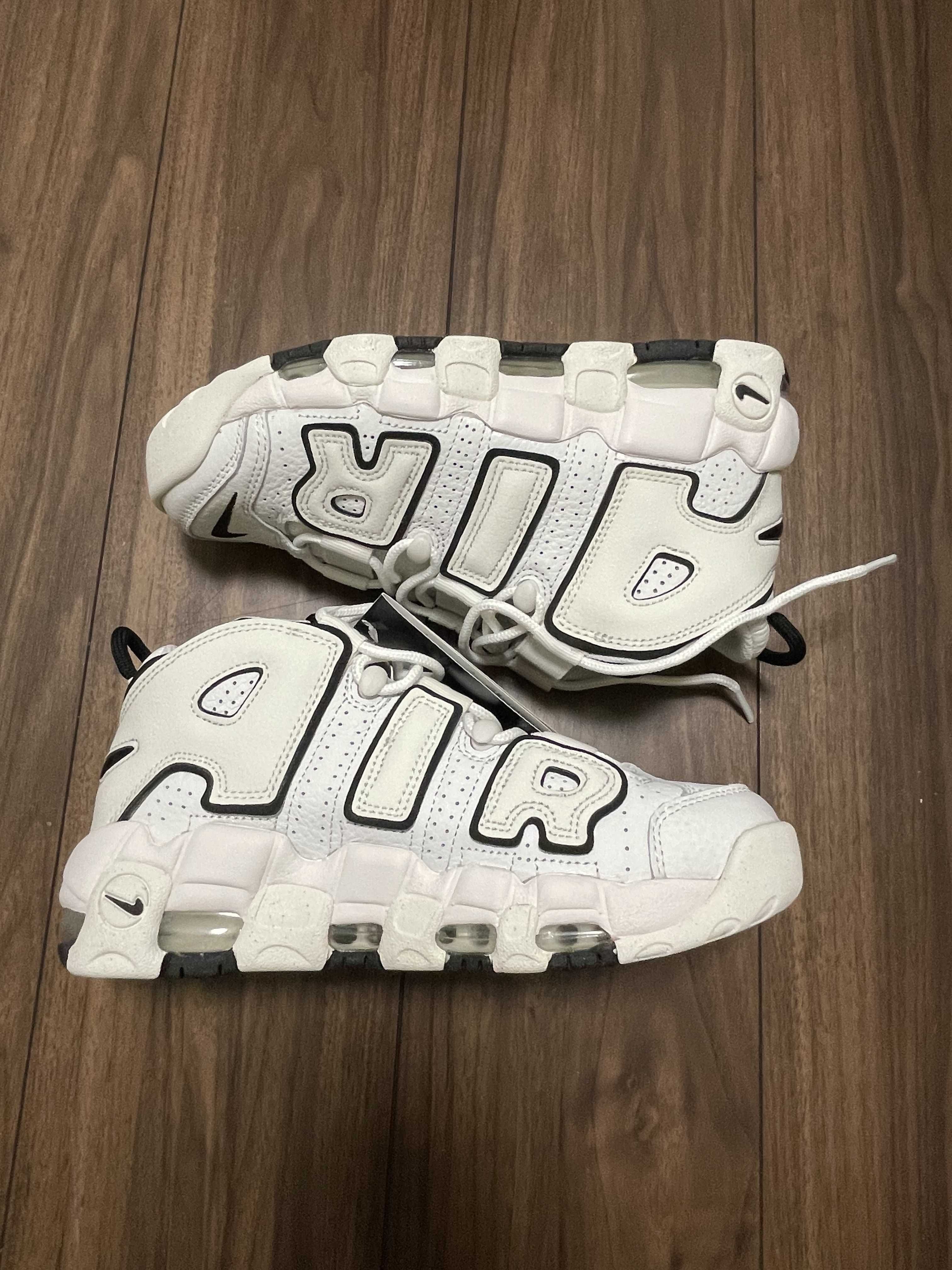 Nike Women's Air More Uptempo "White/Black"