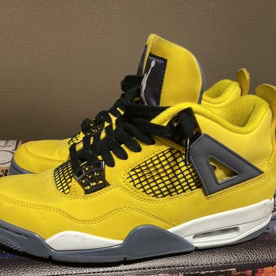 Nike Air Jordan 4 "Tour Yellow"