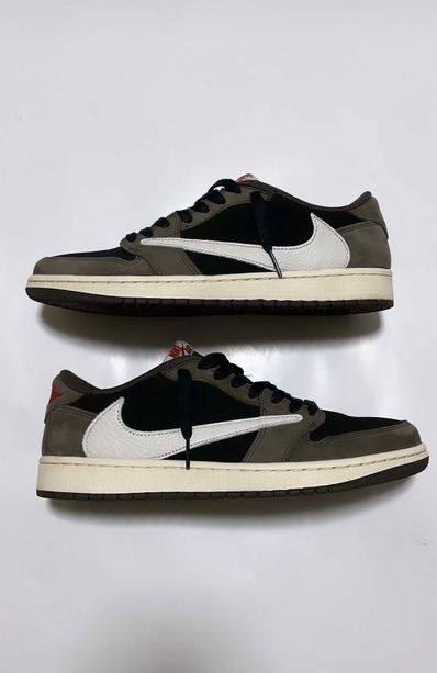 Travis Scott × Nike Air Jordan 1 Low OG SP-T "Black/Dark Mocha"