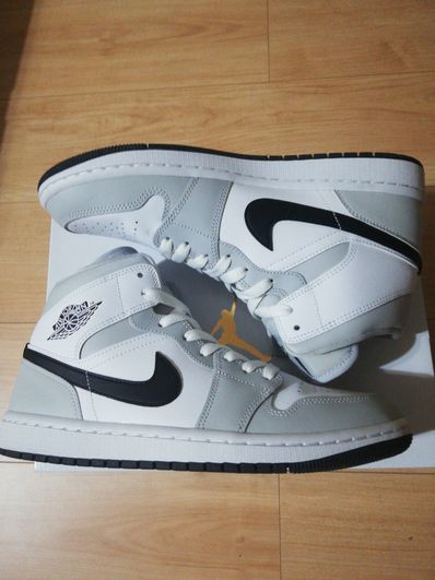 Nike Women's Air Jordan 1 Mid "Grey Fog/White/Black"