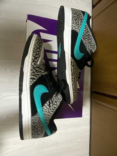 Nike SB Dunk Low "Elephant/Safari"