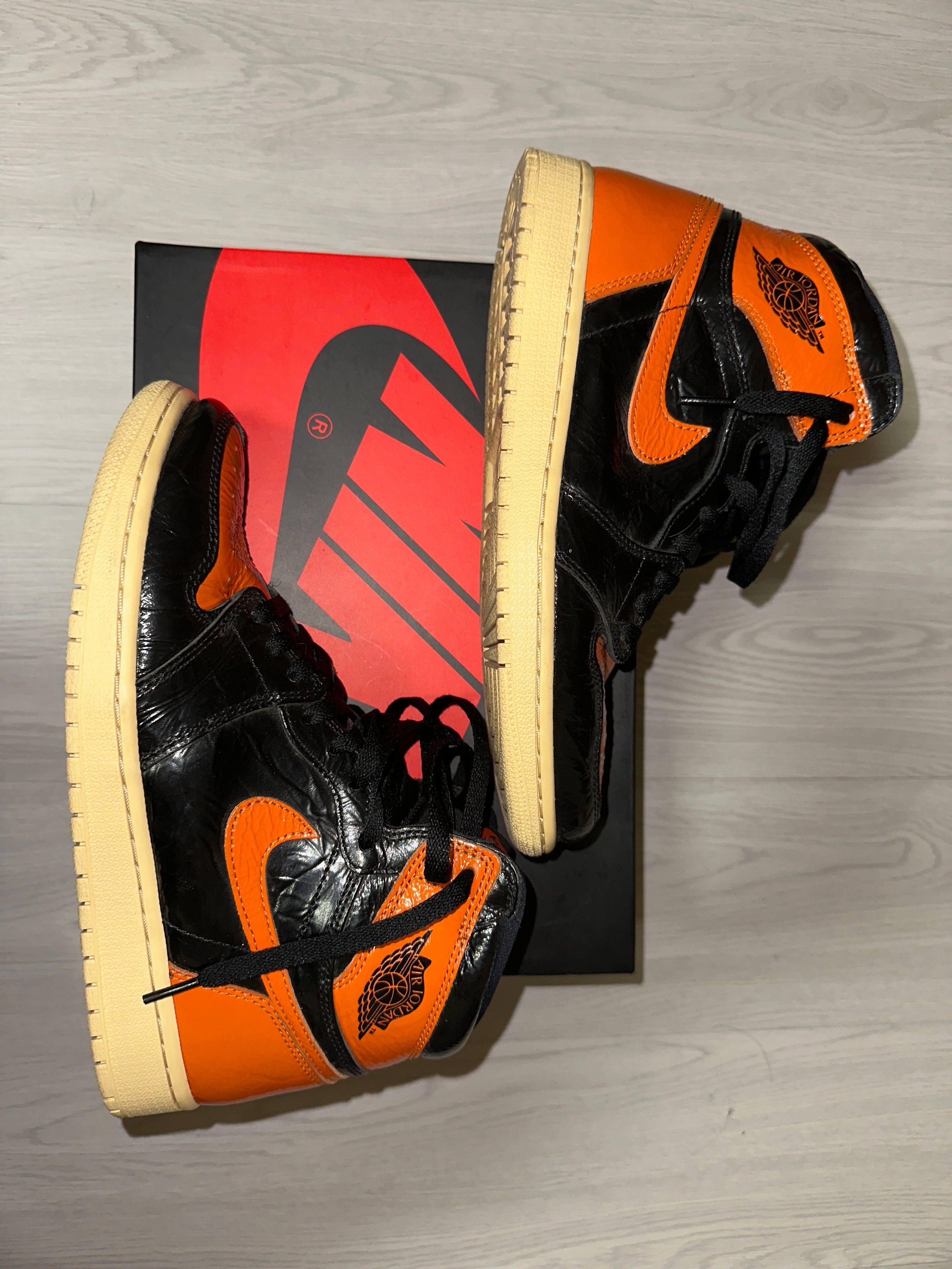Nike Air Jordan 1 High "Shattered Backboard 3.0"