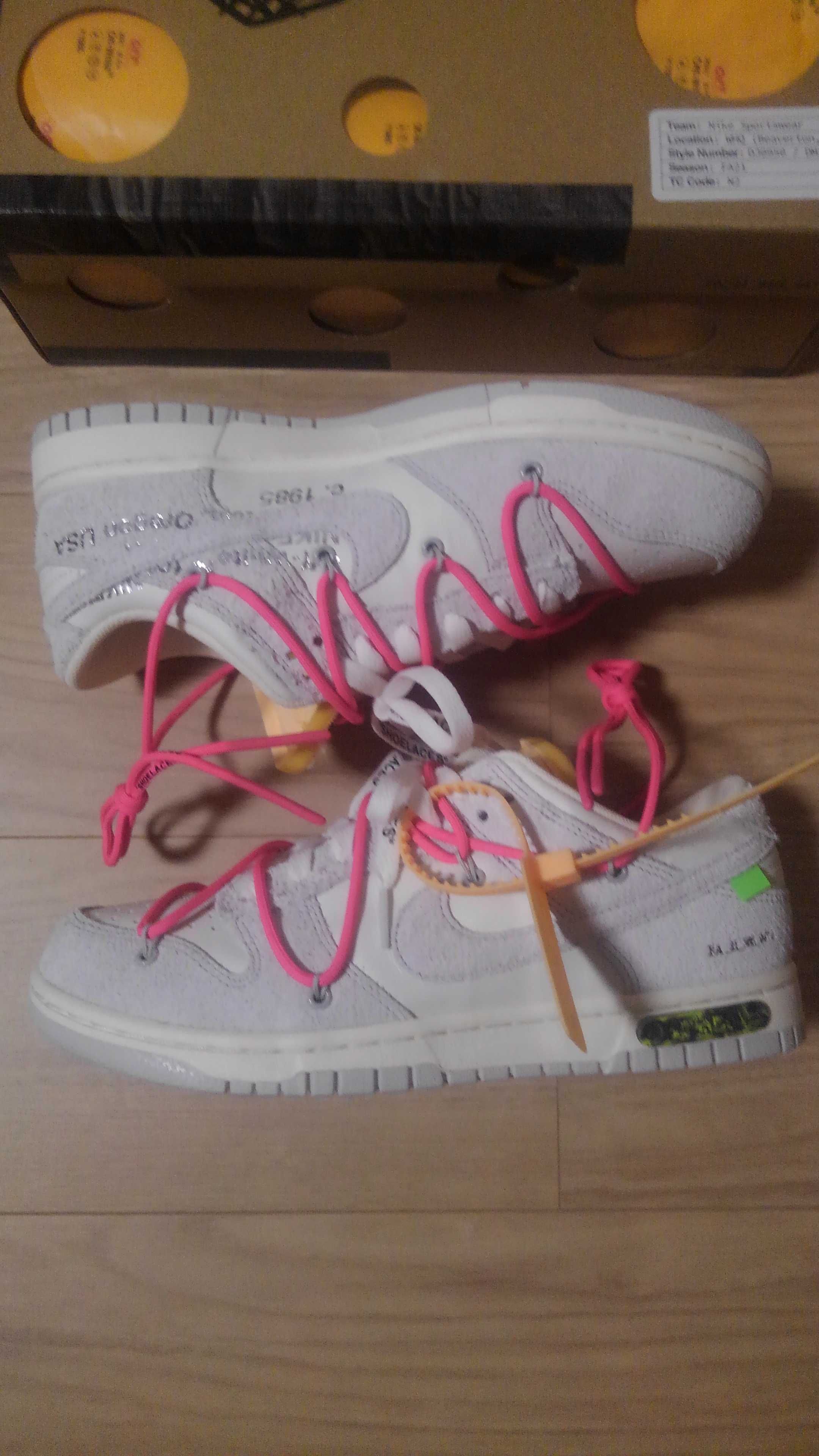 Off-White × Nike Dunk Low "Sail/Neutral Gray/Hyper Pink"