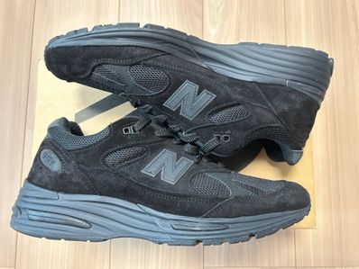 New Balance 991V2 "Triple Black"