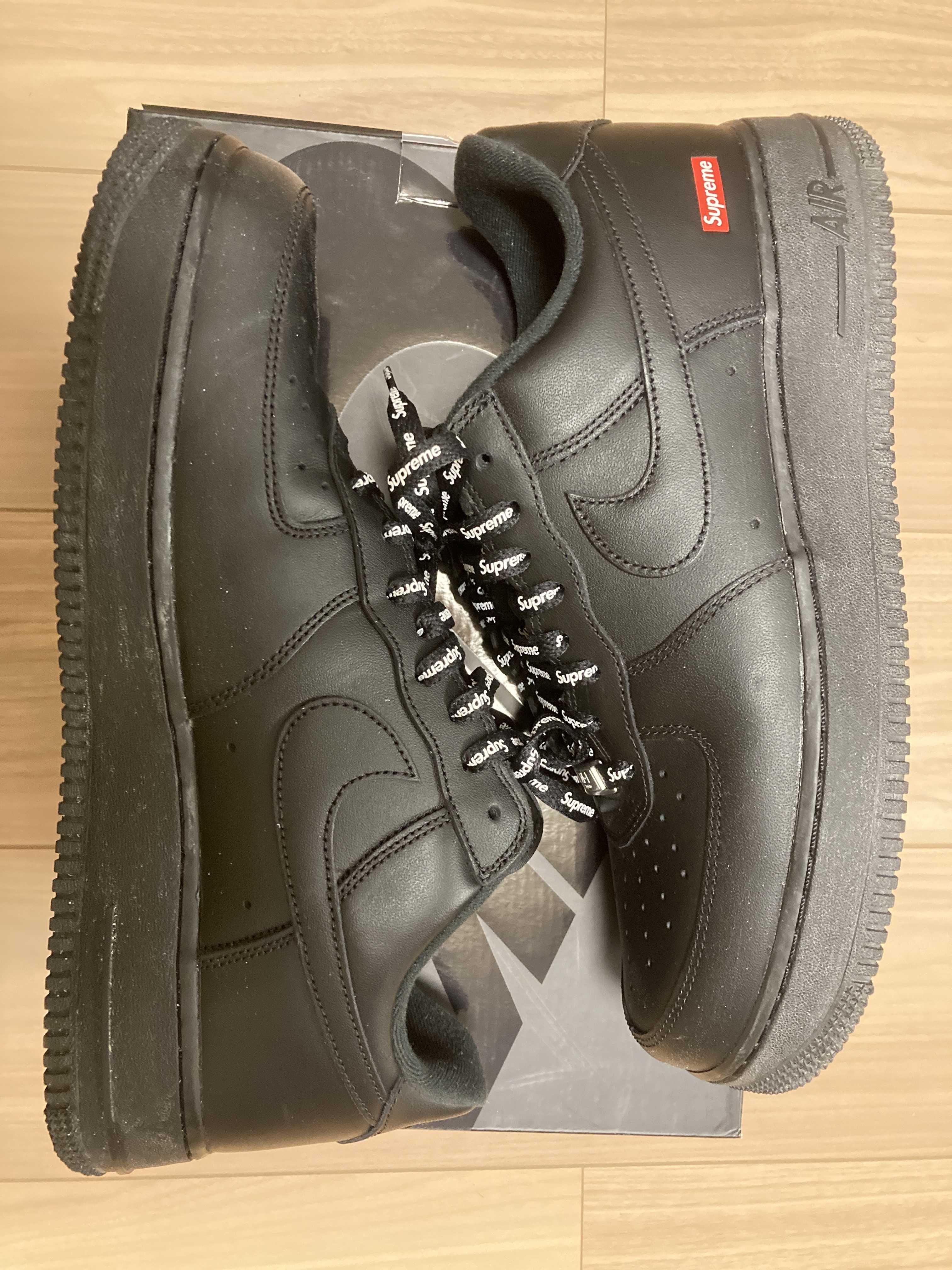 Supreme × Nike Air Force 1 Low "Black"