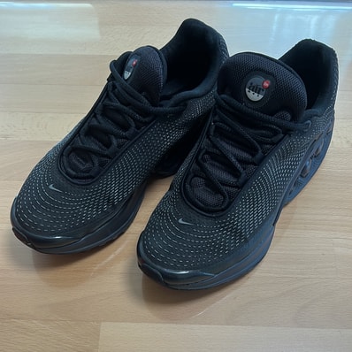 Nike Air Max DN "Black and Dark Smoke Grey"