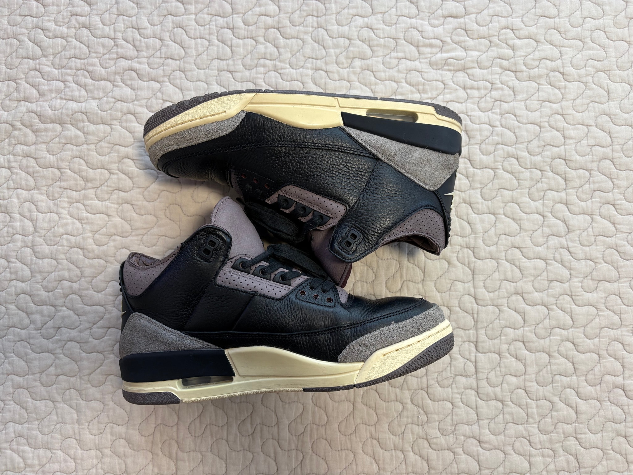 A Ma Maniere × Nike Women's Air Jordan 3 Retro OG SP "Black and Flat Pewter/WYWS"
