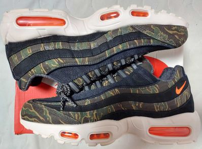 Carharte WIP × Nike Air Max 95 "Black/Sail/Total Orange"