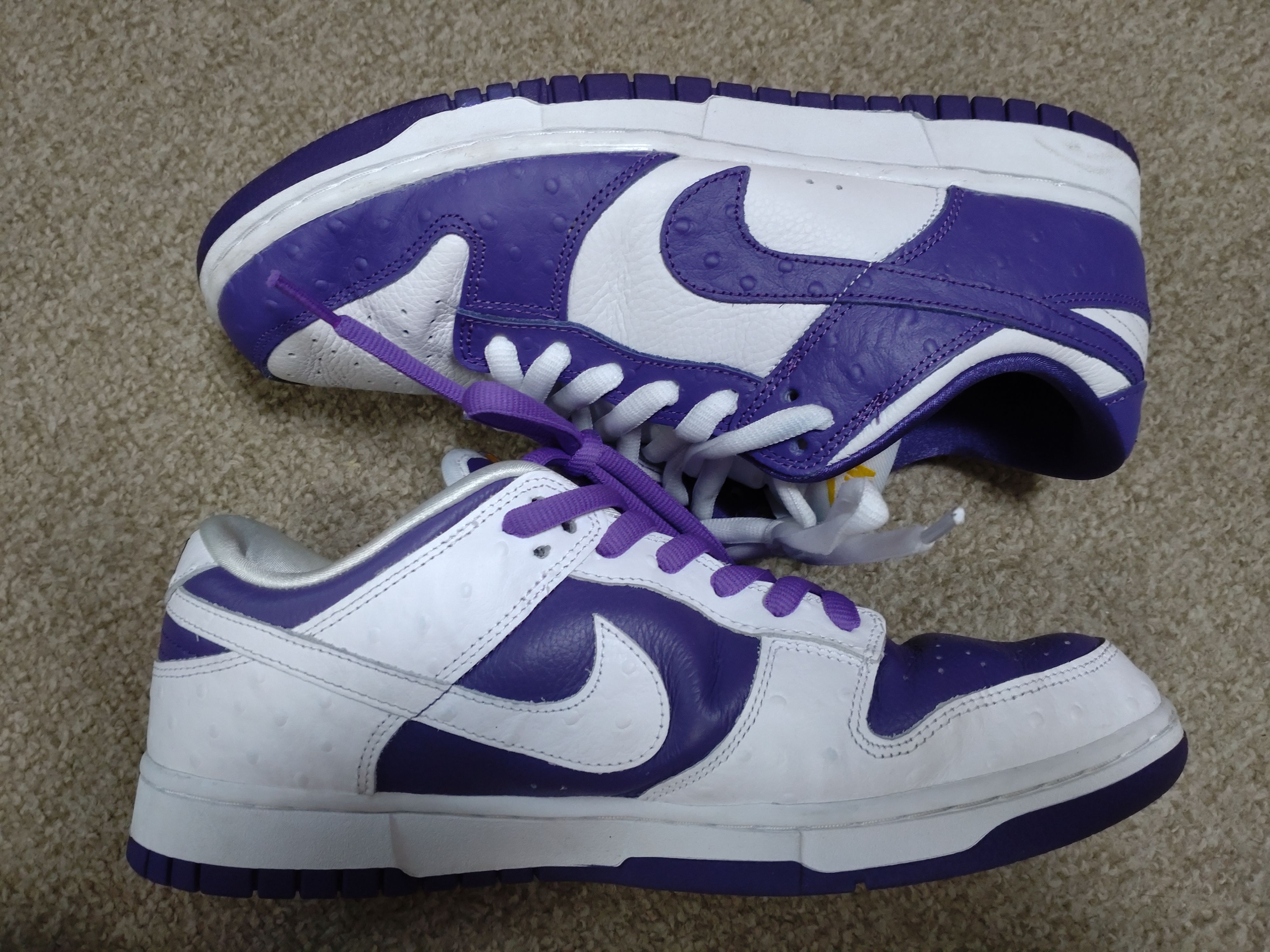 Nike Women's Dunk Low "Made You Look"