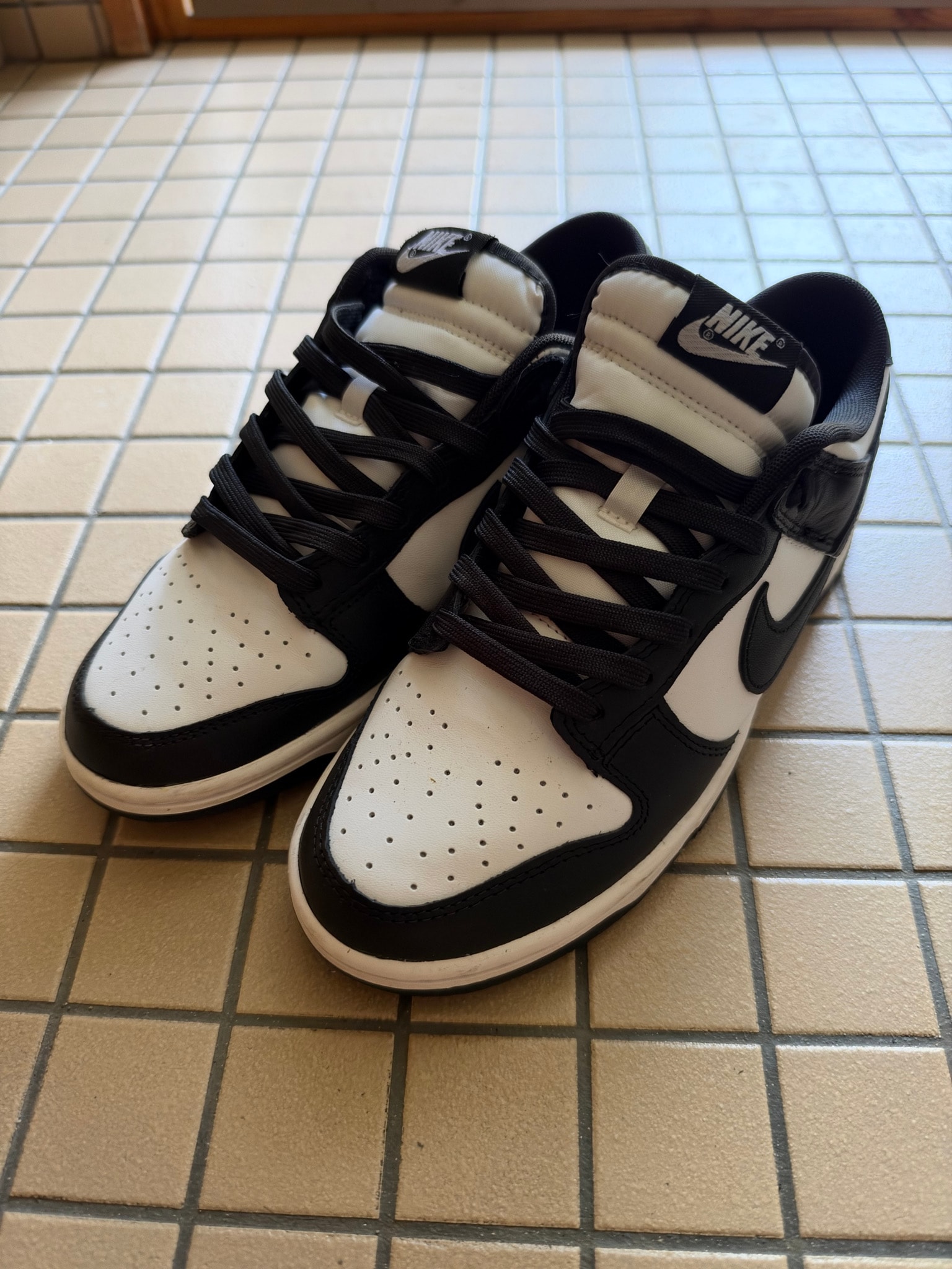 Nike Dunk Low Retro "Panda/White/Black"