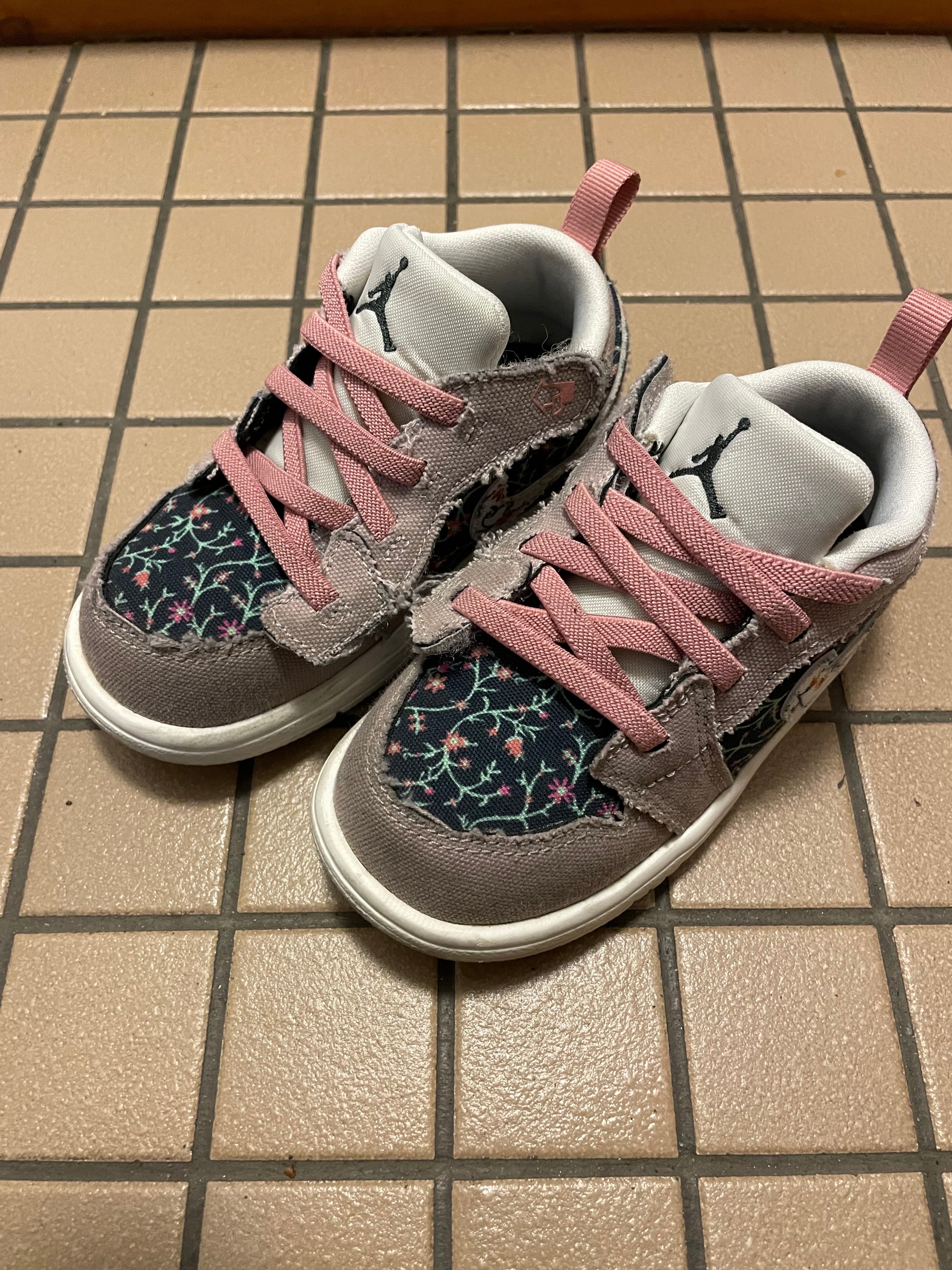 Nike TD Jordan 1 Low ALT SE "Platinum Violet/Anthracite/Red Stardust/Sail"