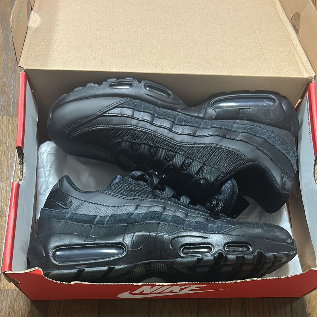 Nike Air Max 95 Essential "Black/Dark Grey/Black"