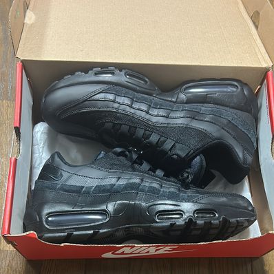 Nike Air Max 95 Essential "Black/Dark Grey/Black"