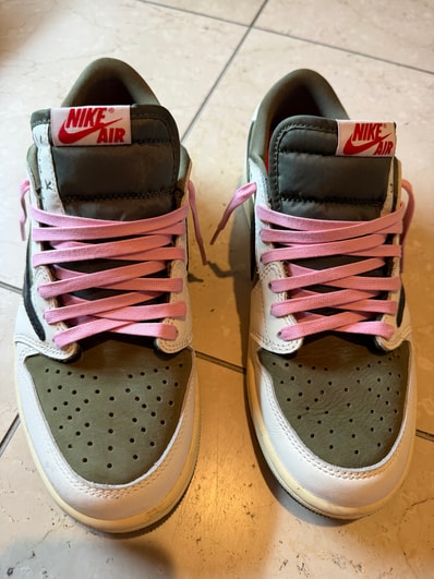 Travis Scott × Nike Air Jordan 1 Low OG SP "Reverse Olive"