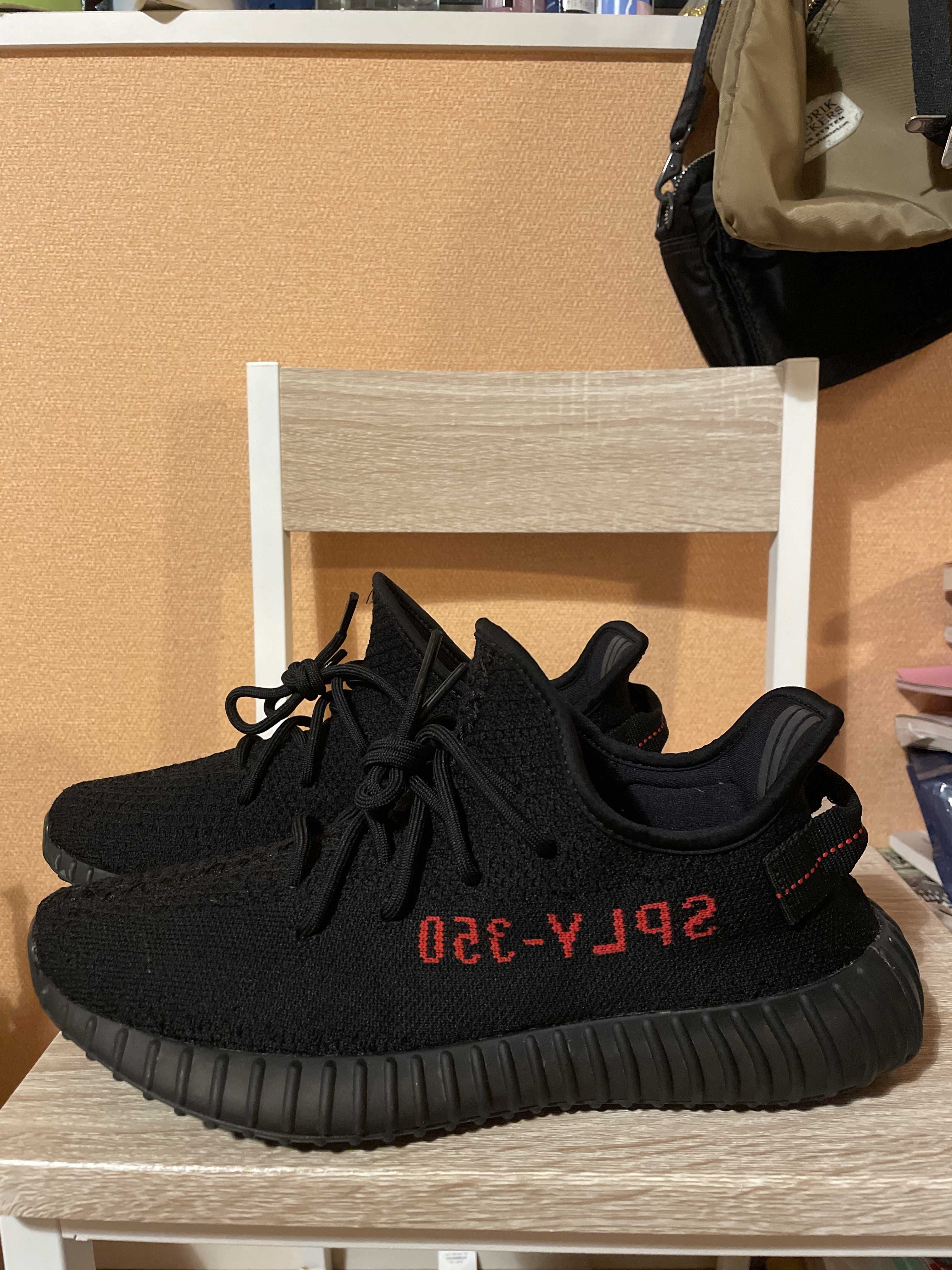 adidas YEEZY Boost 350 V2 "Core Black/Red" (2020)