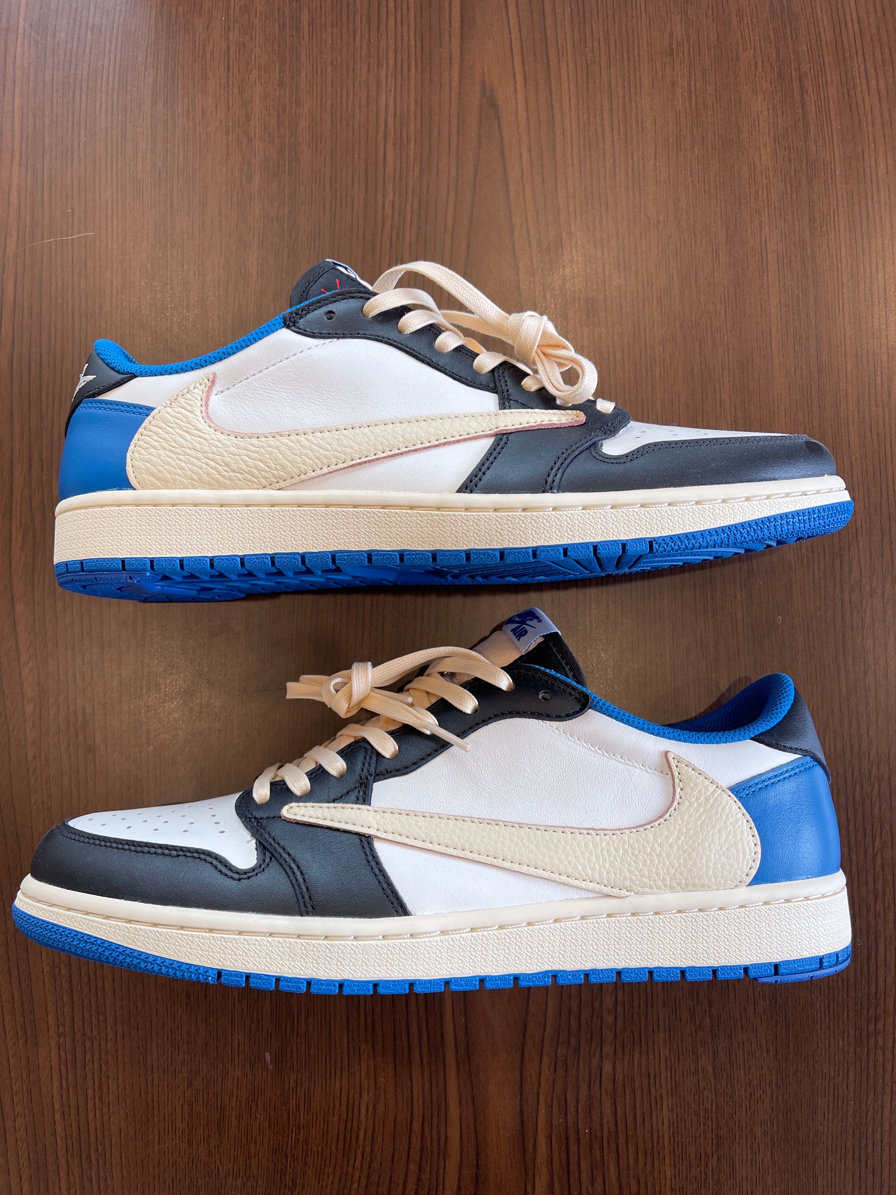 Travis Scott × fragment design × Nike Air Jordan 1 Low OG SP "Military Blue"