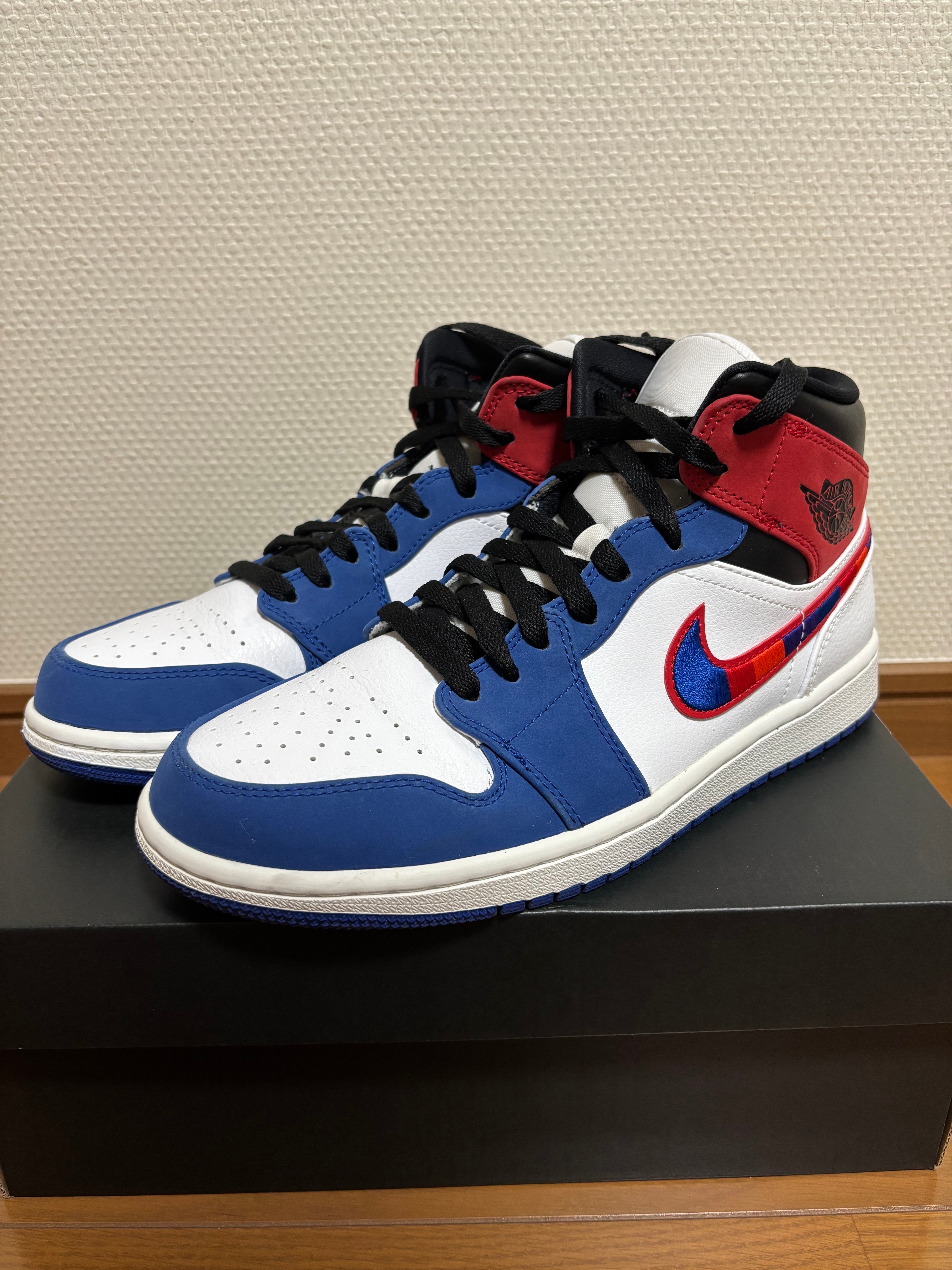 Nike Air Jordan 1 Mid "White/Blue/Red"