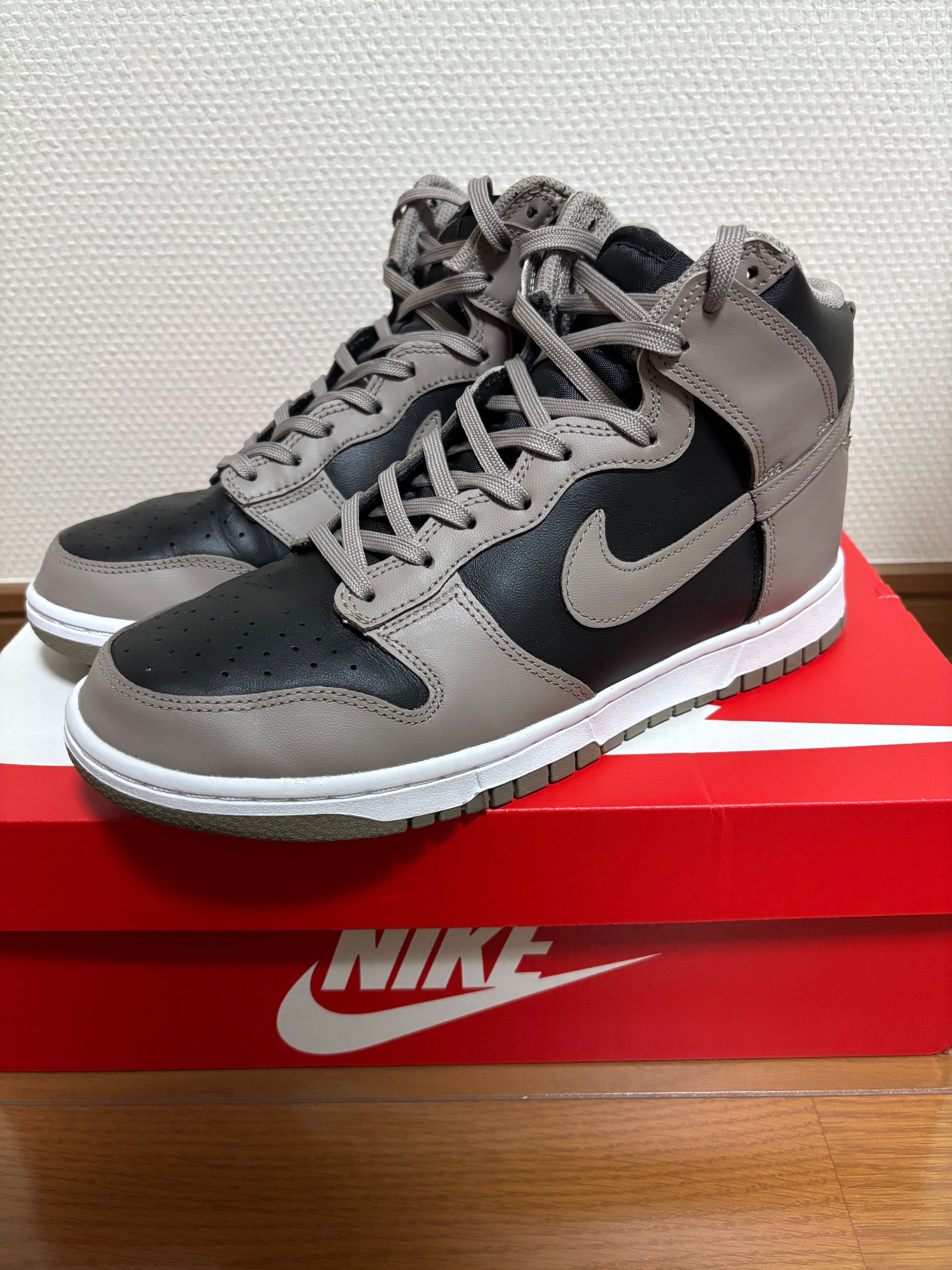 Nike Women's Dunk High "Moon Fossil"