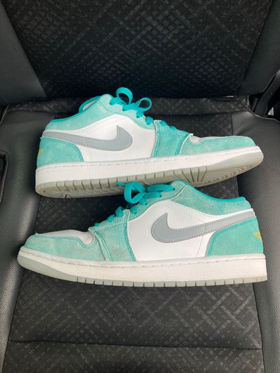 Nike Air Jordan 1 Low SE "New Emerald"
