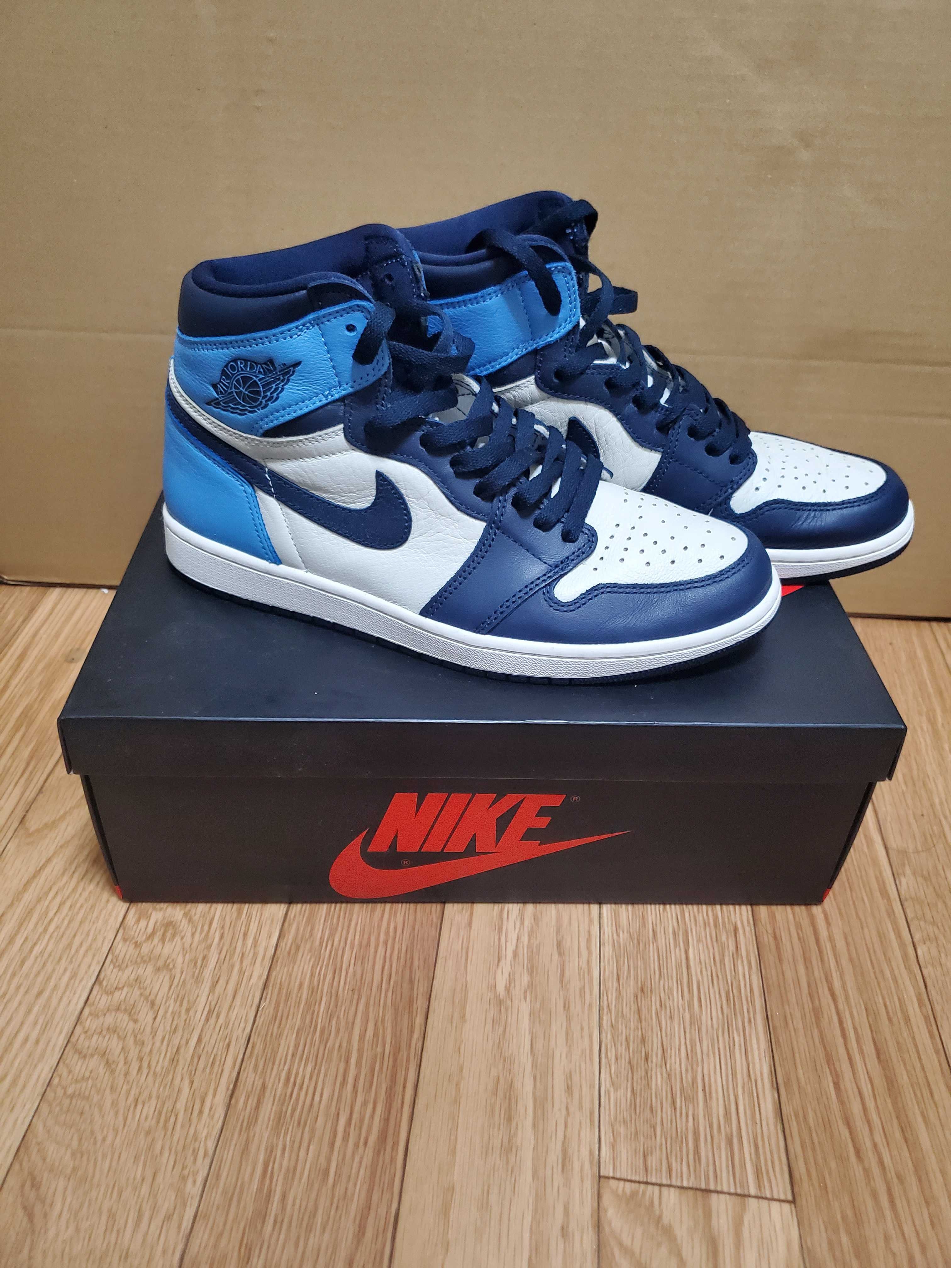 Nike Air Jordan 1 Retro High OG "Obsidian/University Blue"