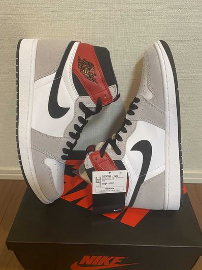 Nike Air Jordan 1 High OG "White/Black/Light Smoke Grey"
