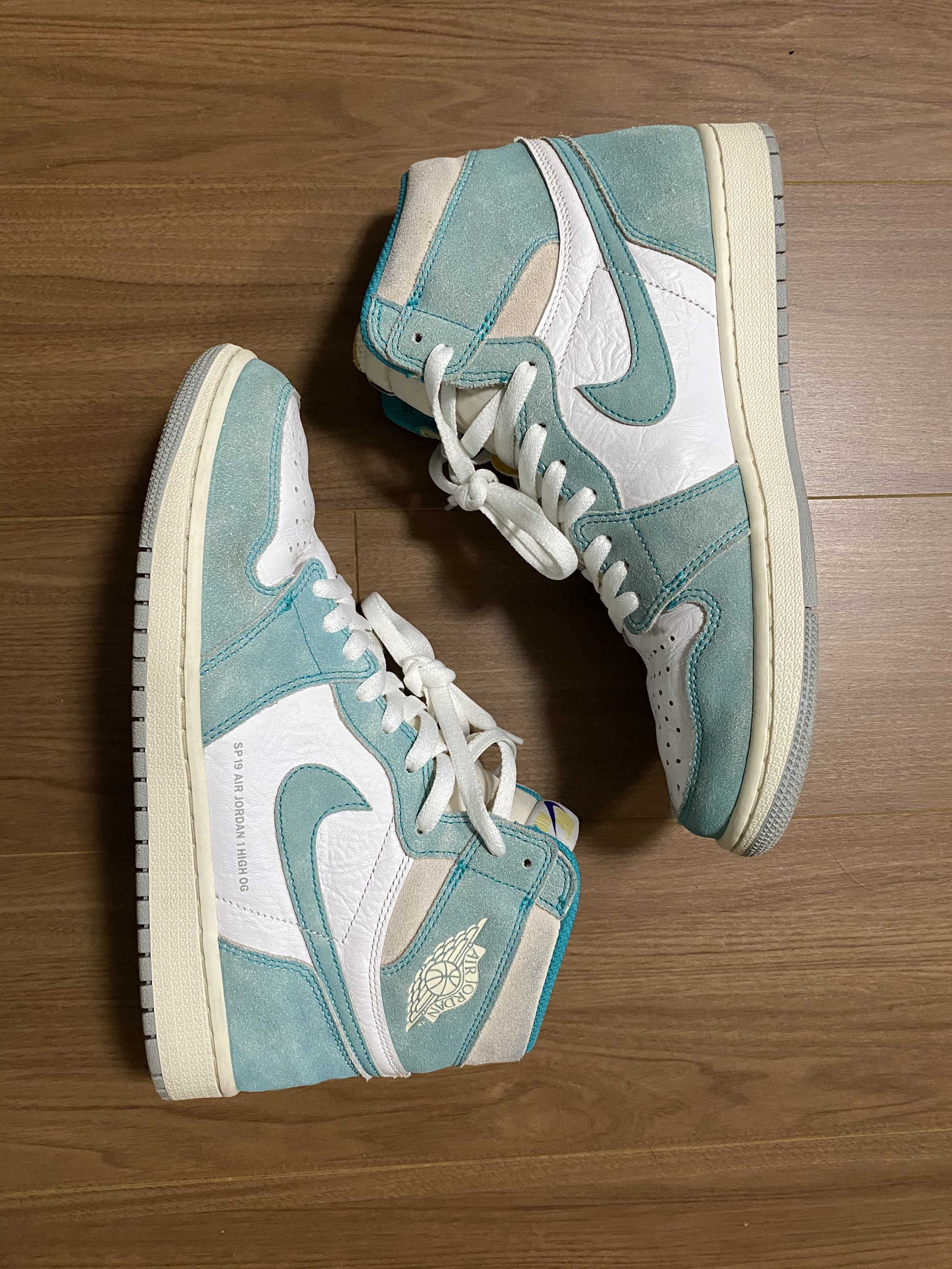 Nike Air Jordan 1 Retro High OG "Turbo Green"