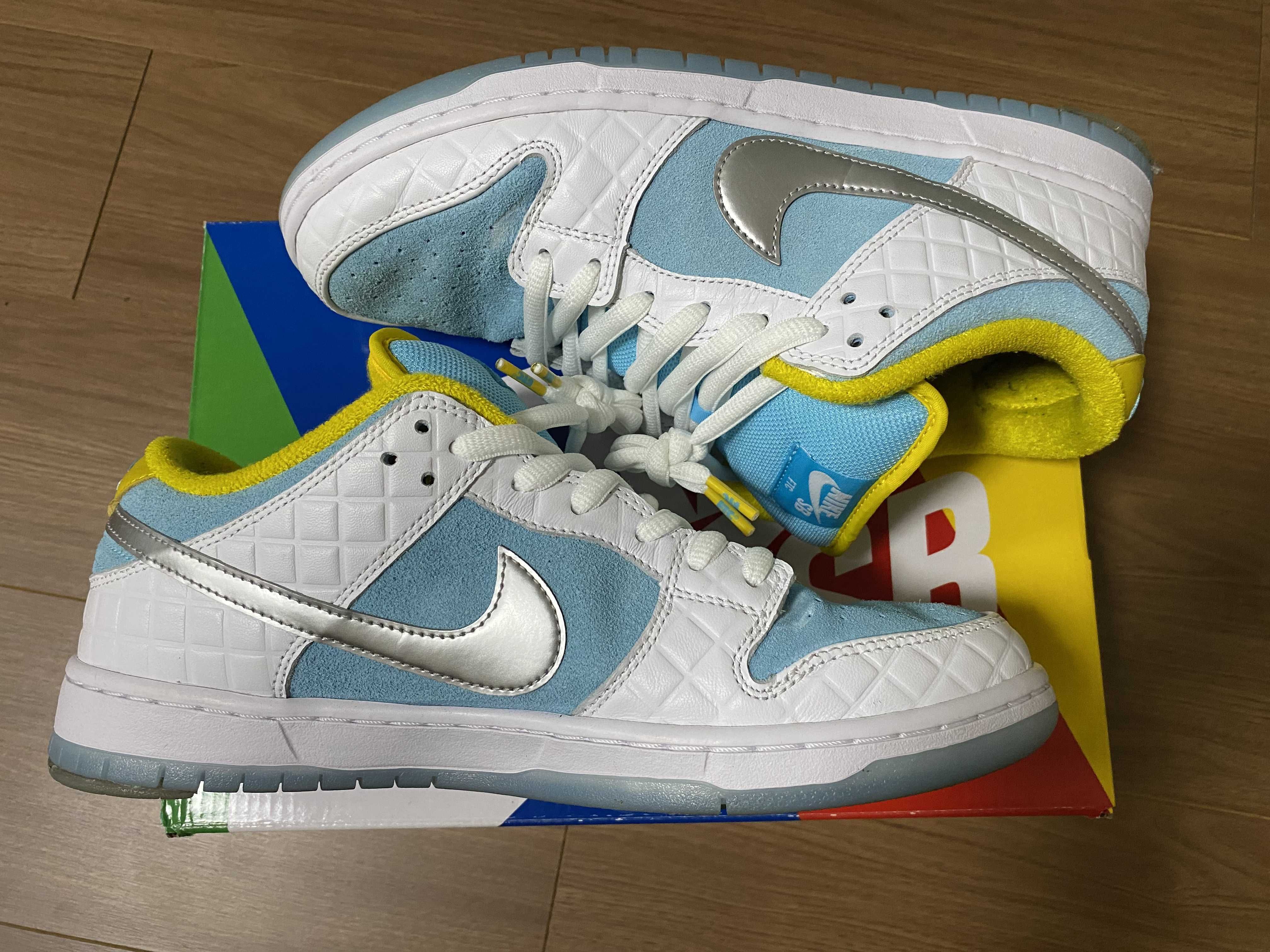 FTC × Nike SB Dunk Low "White/Blue"