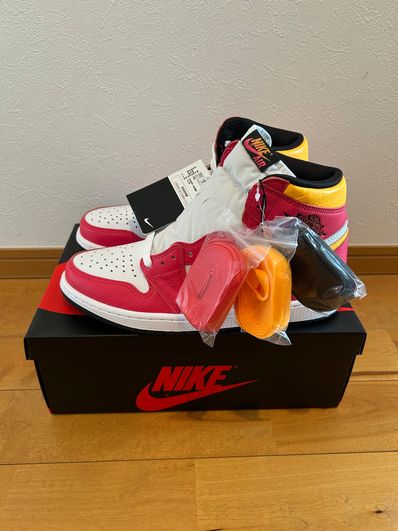Nike Air Jordan 1 High OG "Light Fusion Red"