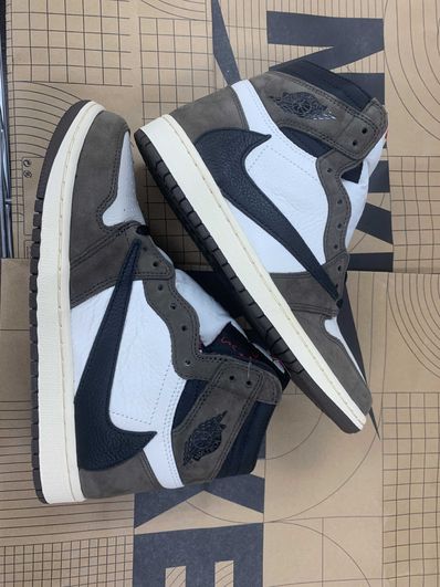 Travis Scott × Nike Air Jordan 1 Retro High OG TS SP "Sail/Dark Mocha"