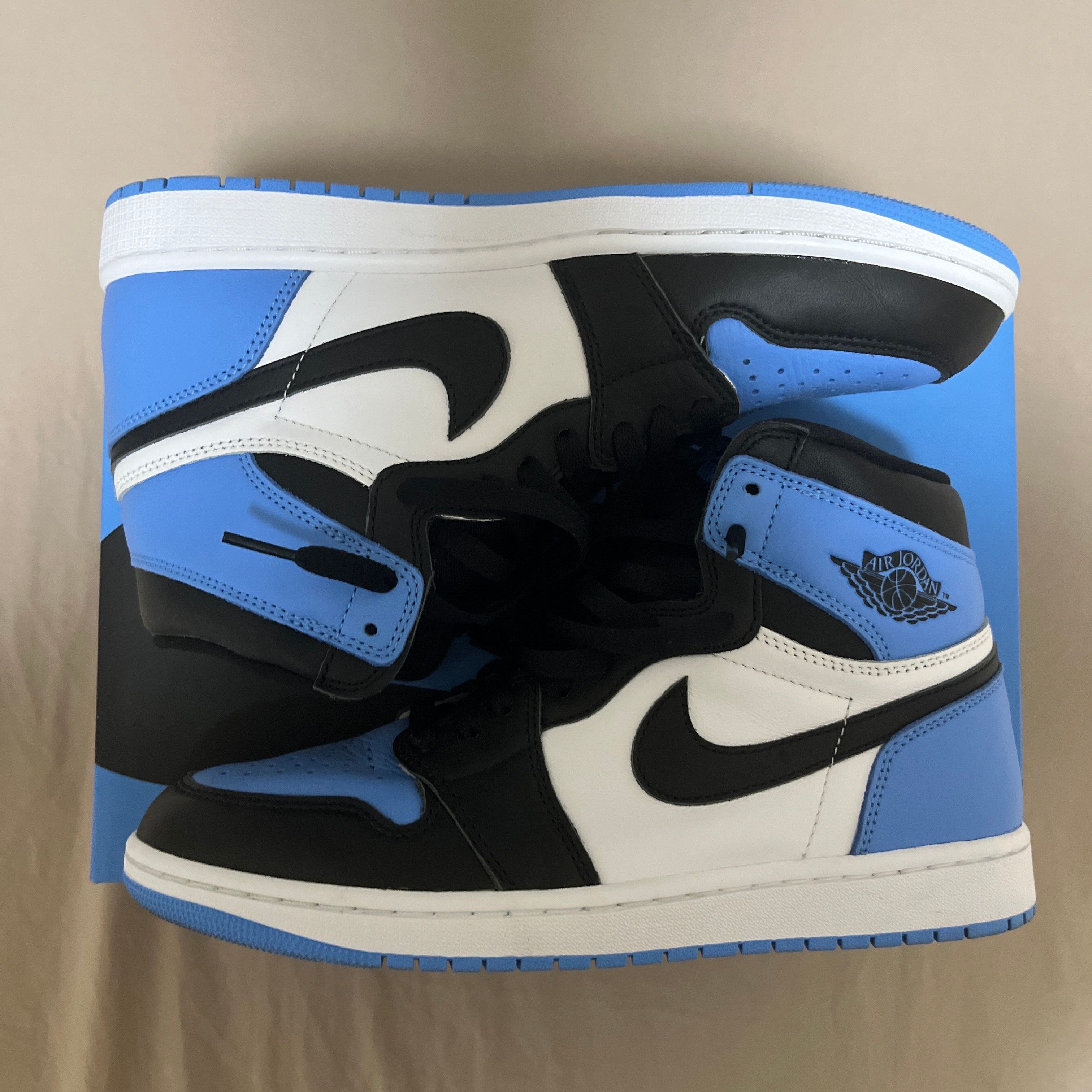 Nike Air Jordan 1 Retro High OG "University Blue/UNC Toe"