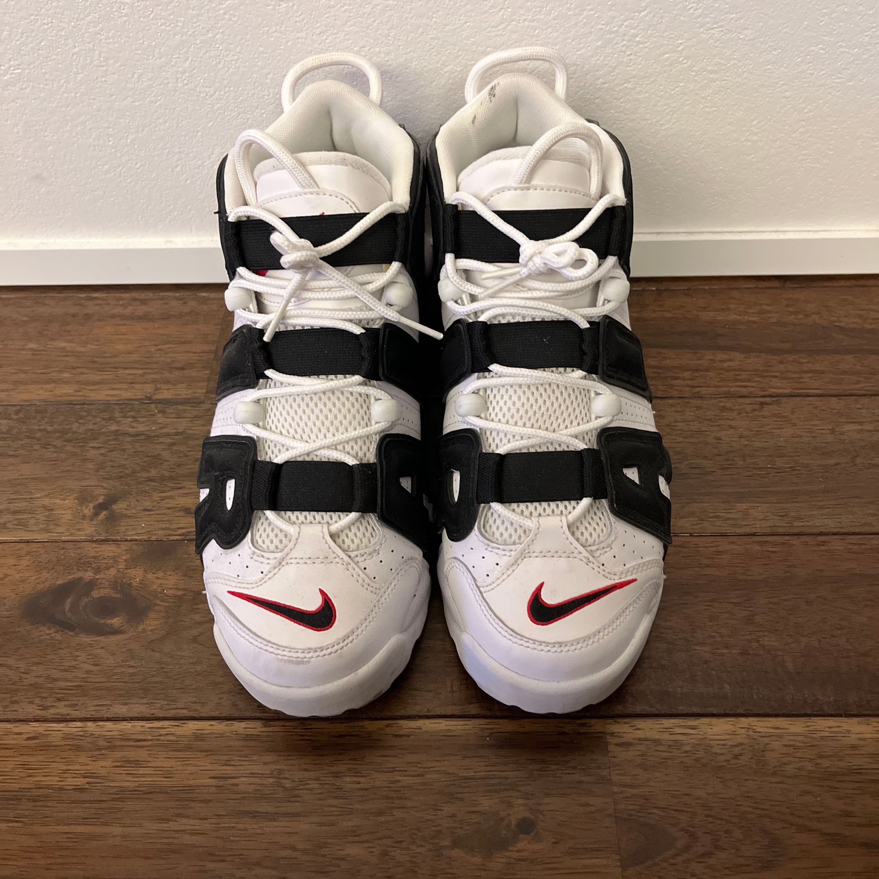 NIKE AIR MORE UPTEMPO "WHITE/BLACK/UNIVERSITY RED"(2020)