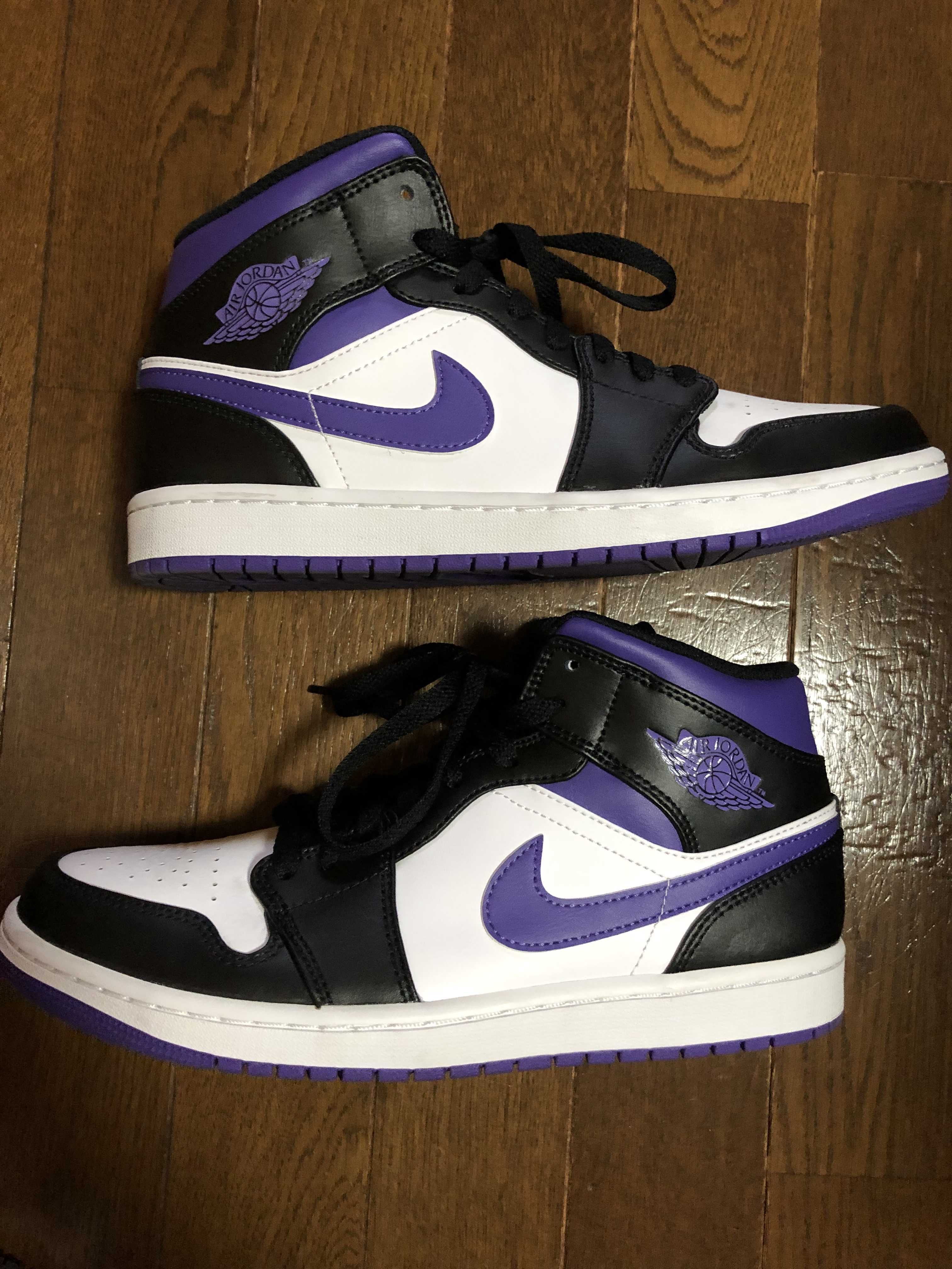 Nike Air Jordan 1 Mid "Black/Court Purple"
