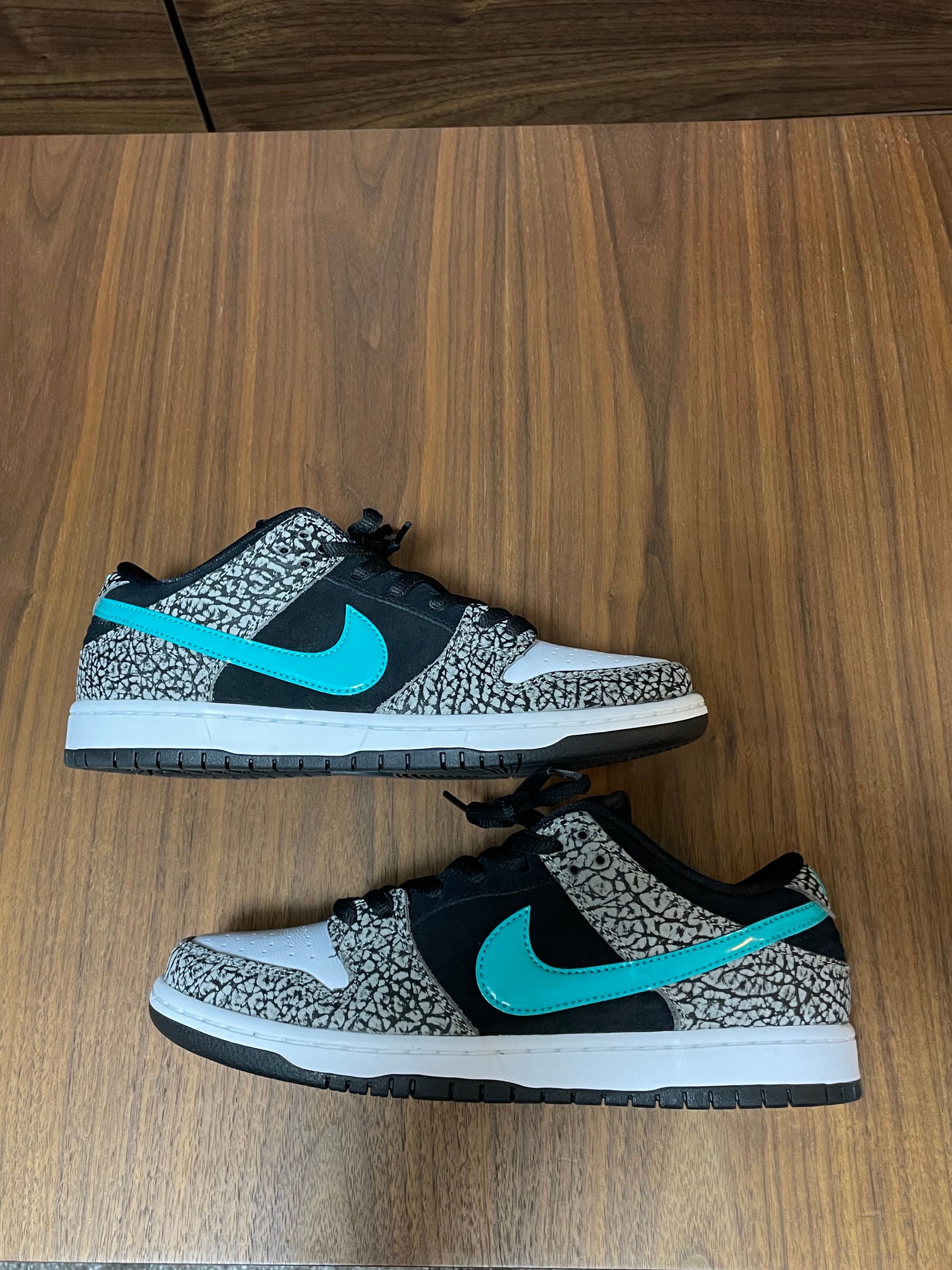 Nike SB Dunk Low "Elephant/Safari"