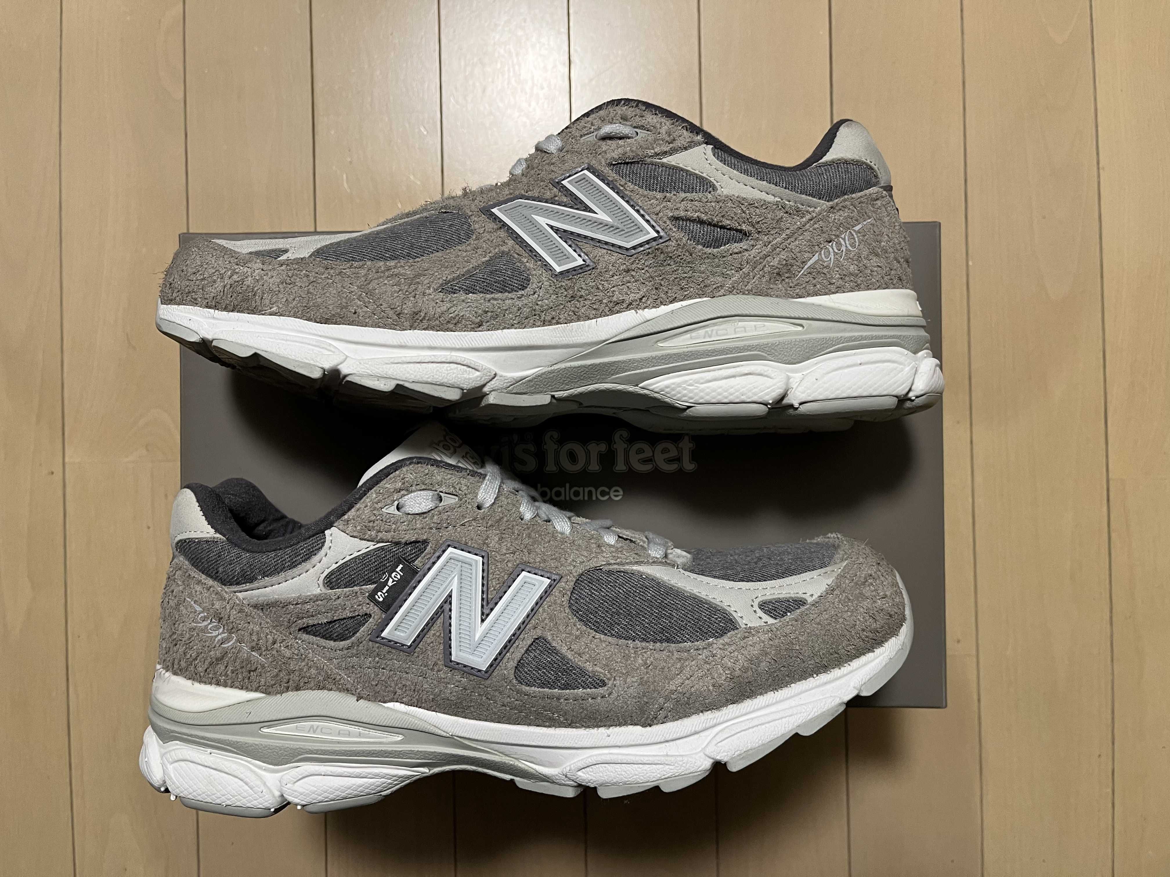 Levi's × New Balance 990V3 "Grey"